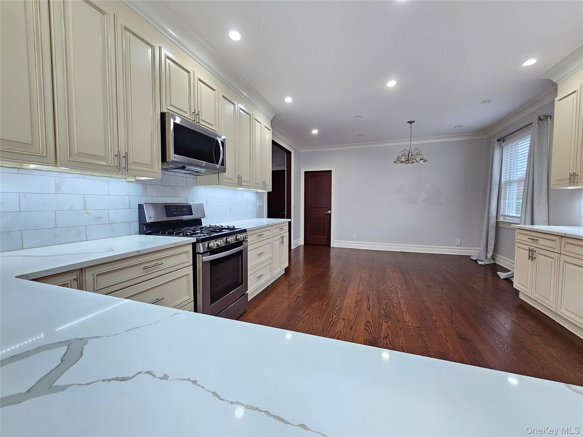49 Greenridge Avenue – For Sale photo 9