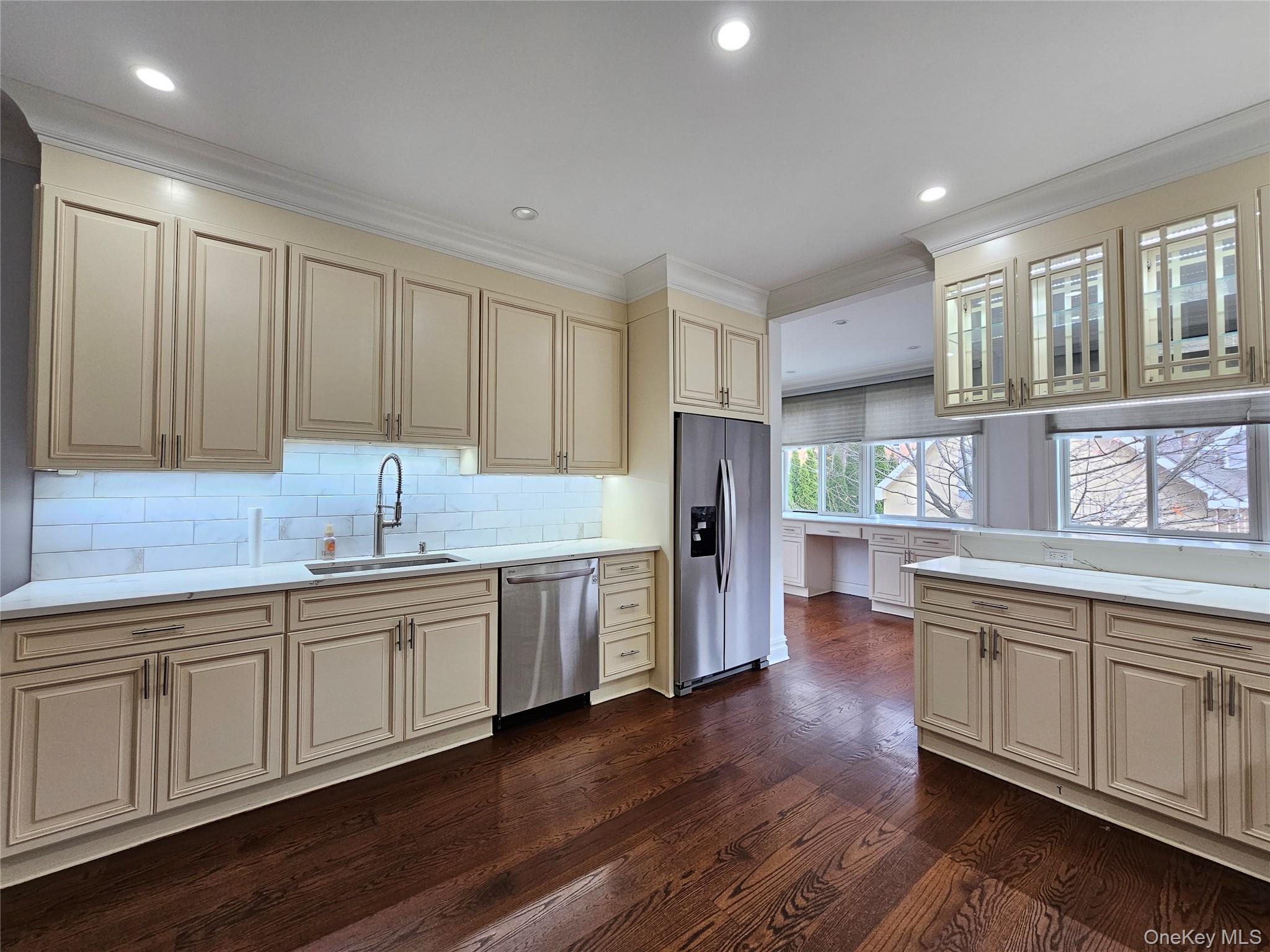 49 Greenridge Avenue – For Sale photo 8