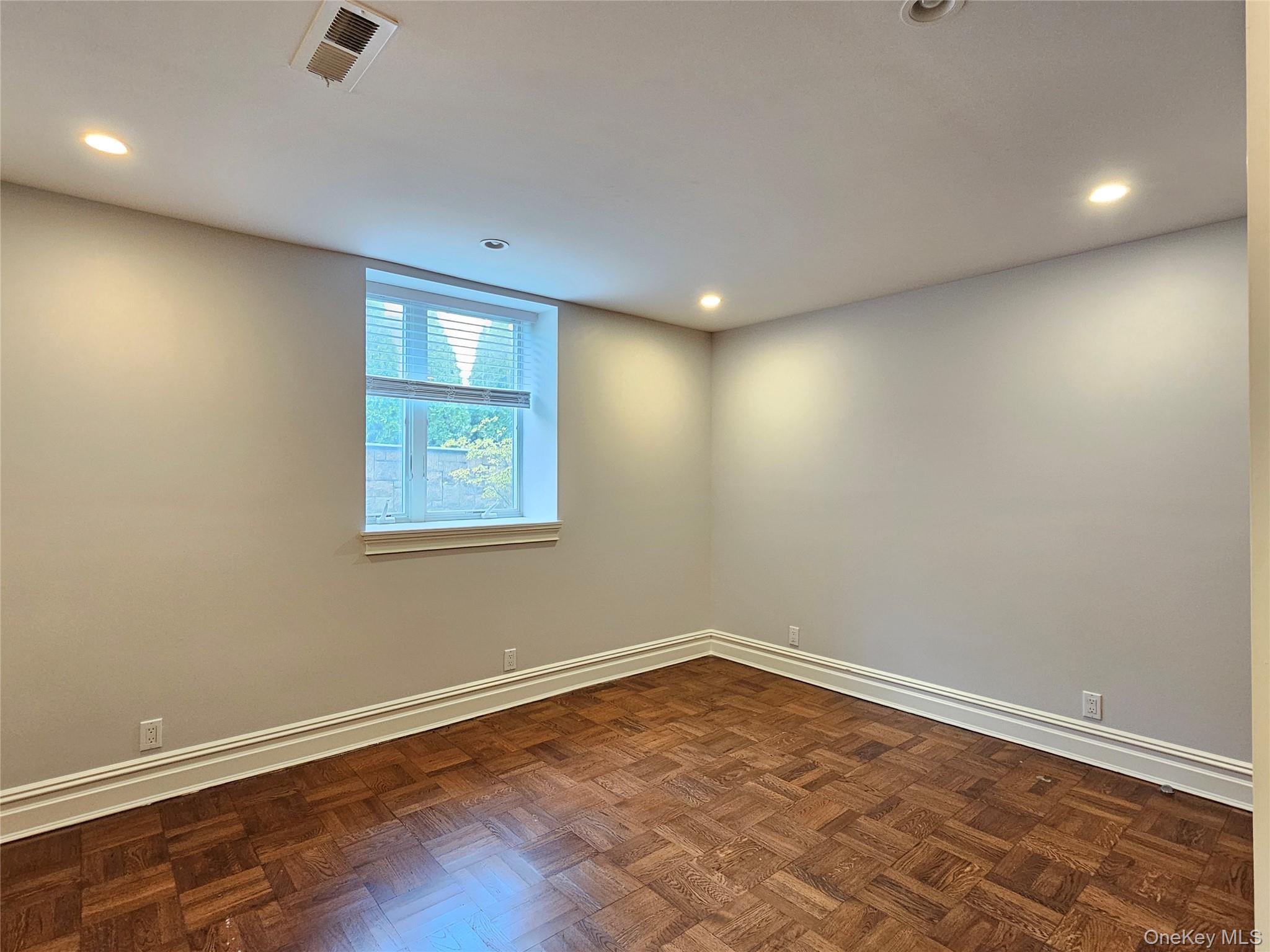 49 Greenridge Avenue – For Sale photo 33