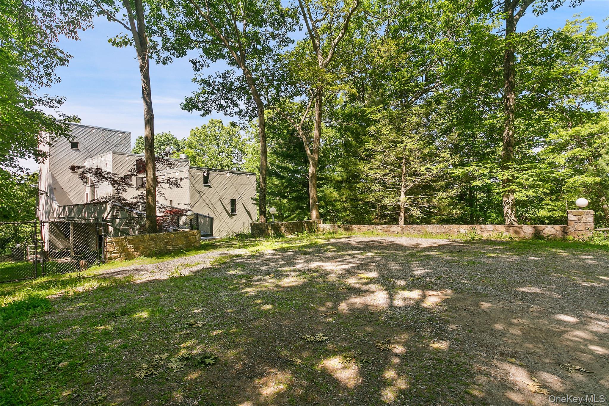 8 Cliff Court – For Sale photo 39