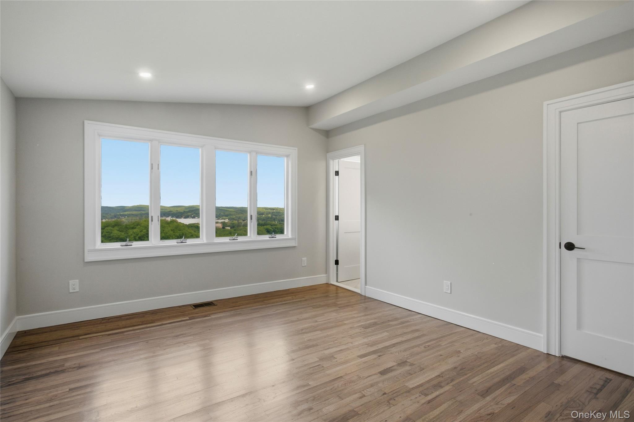39 Kings Ridge Road – For Sale photo 18