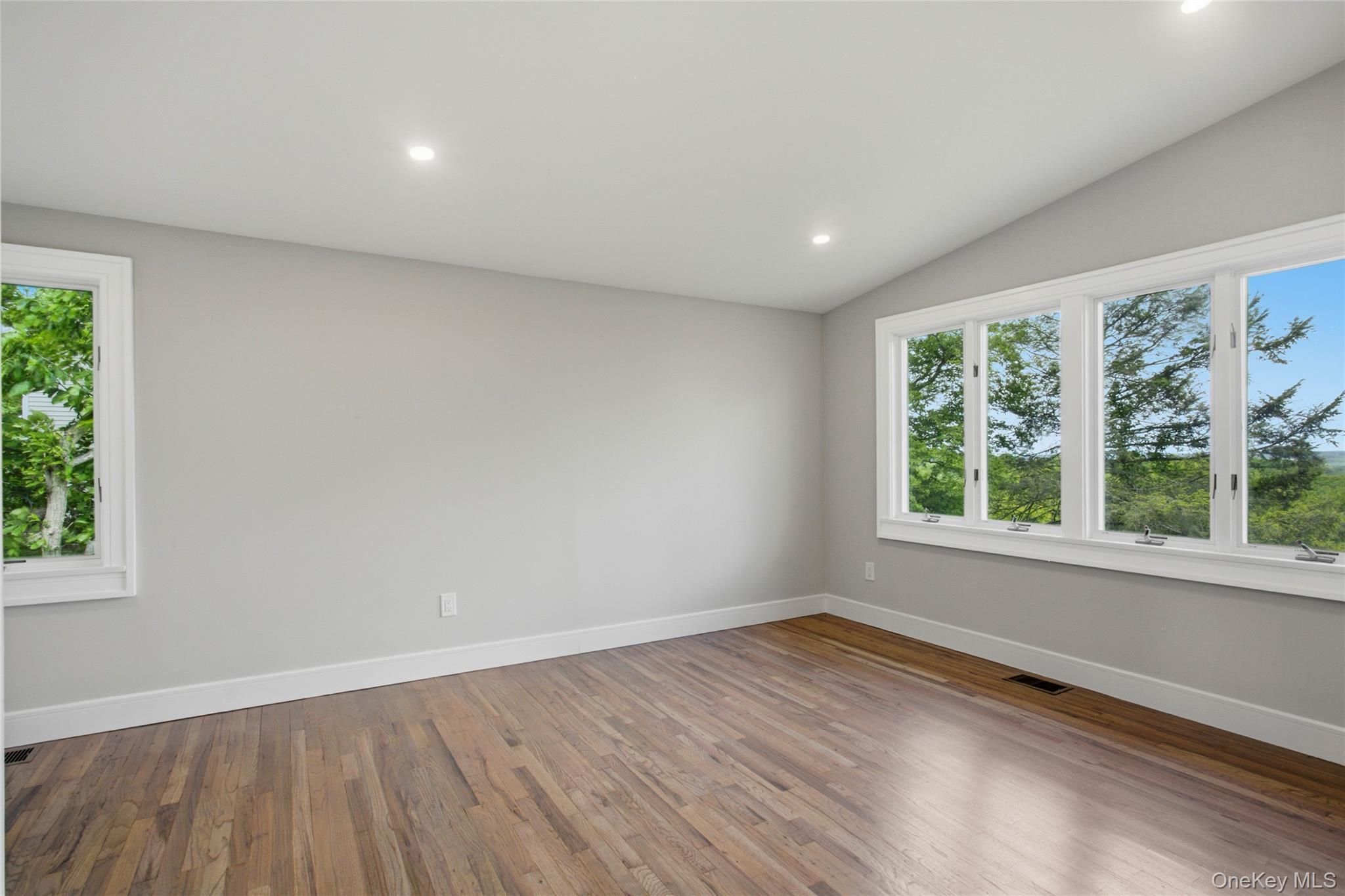 39 Kings Ridge Road – For Sale photo 19