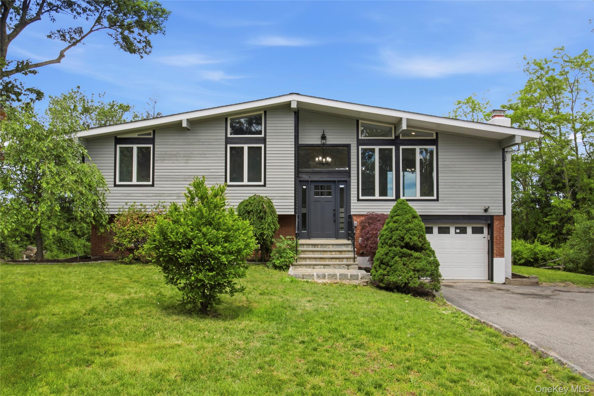 39 Kings Ridge Road – For Sale