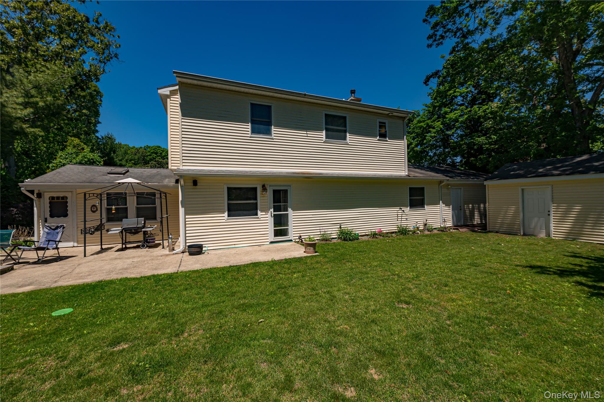 22 Vine Street – For Sale photo 20