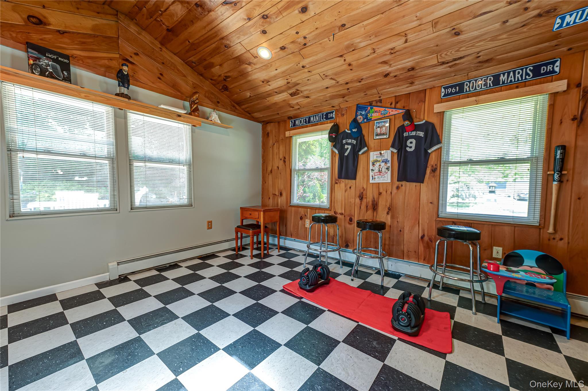 22 Vine Street – For Sale photo 12