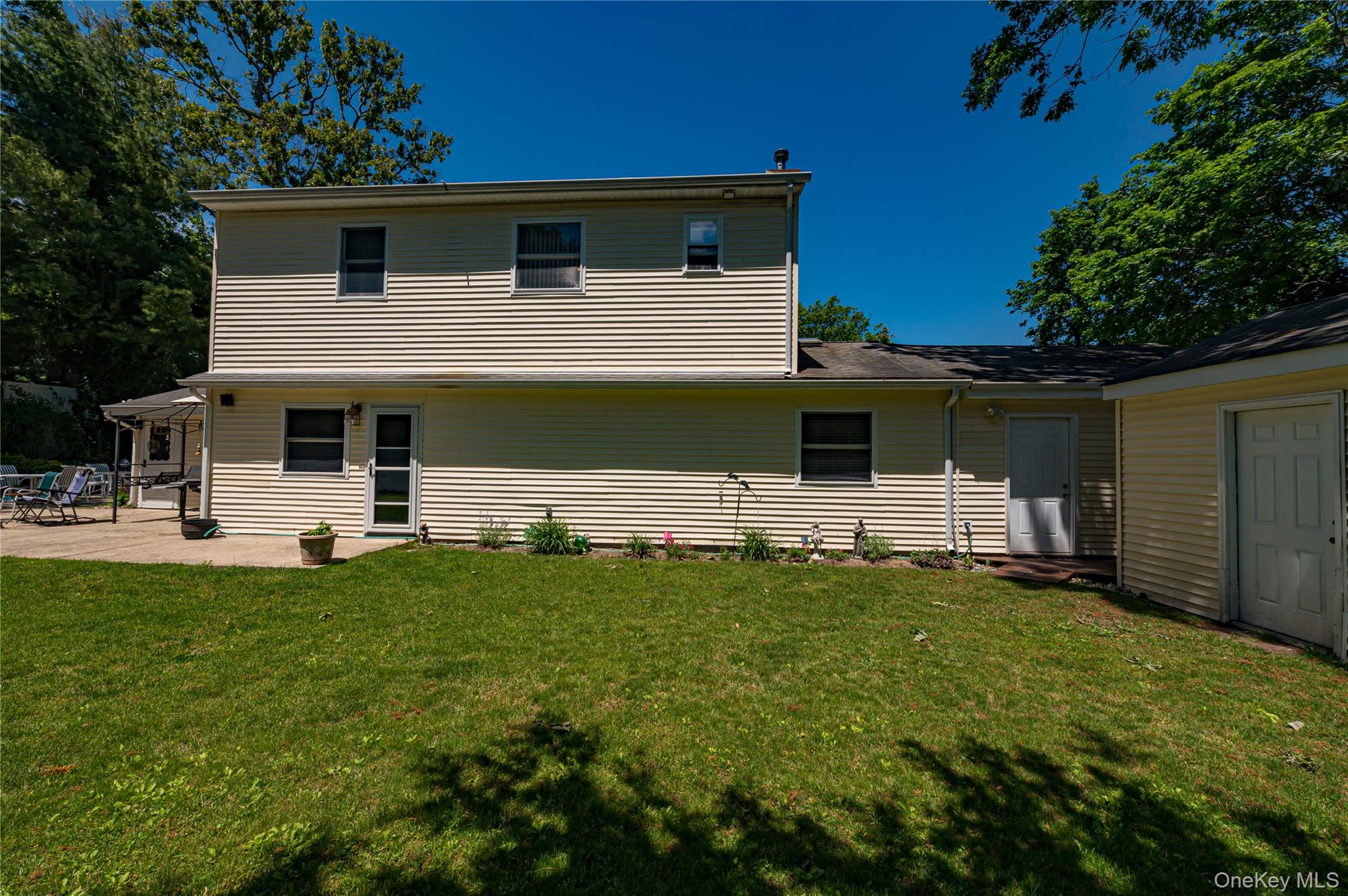 22 Vine Street – For Sale photo 19