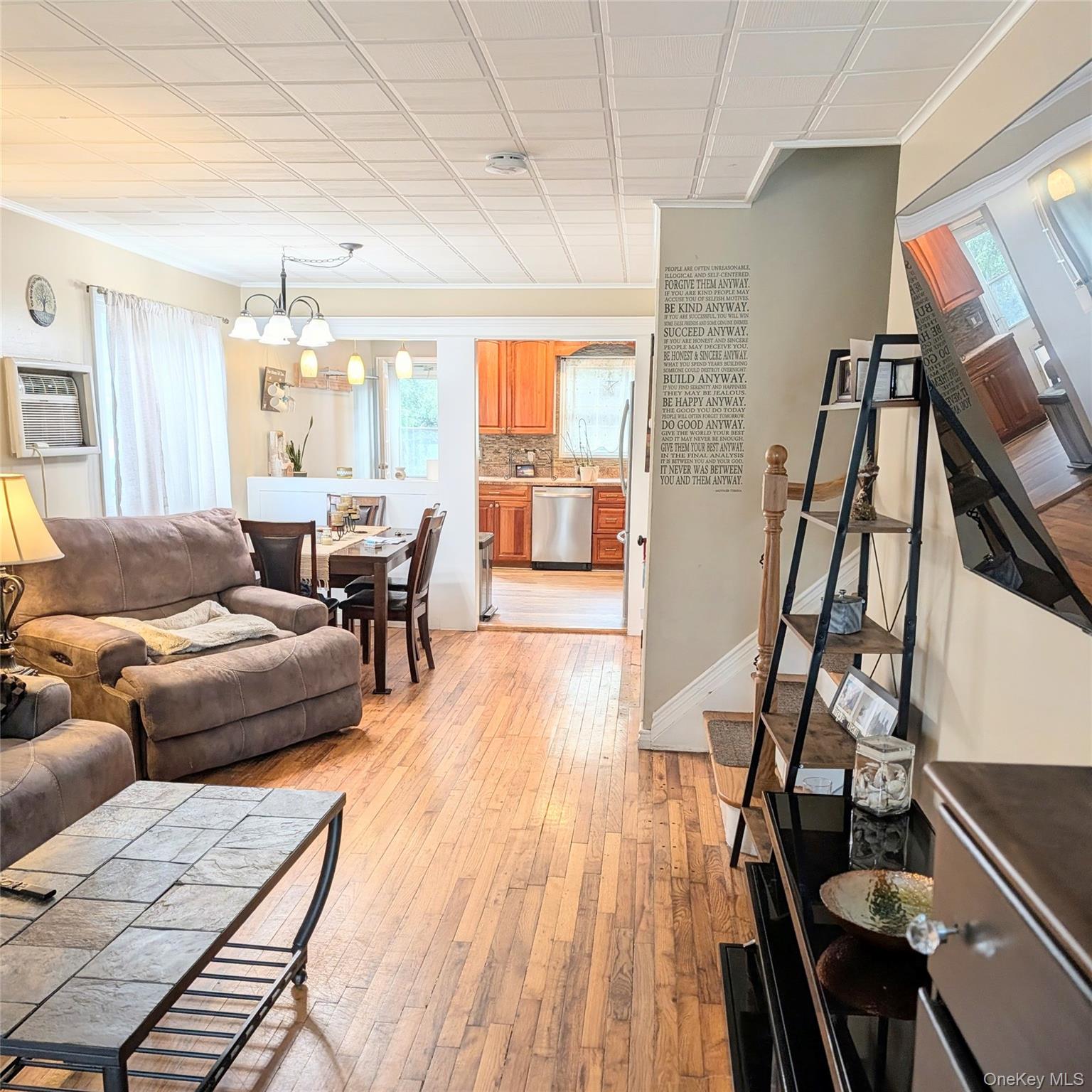35 E Jackson Avenue E – For Sale photo 12