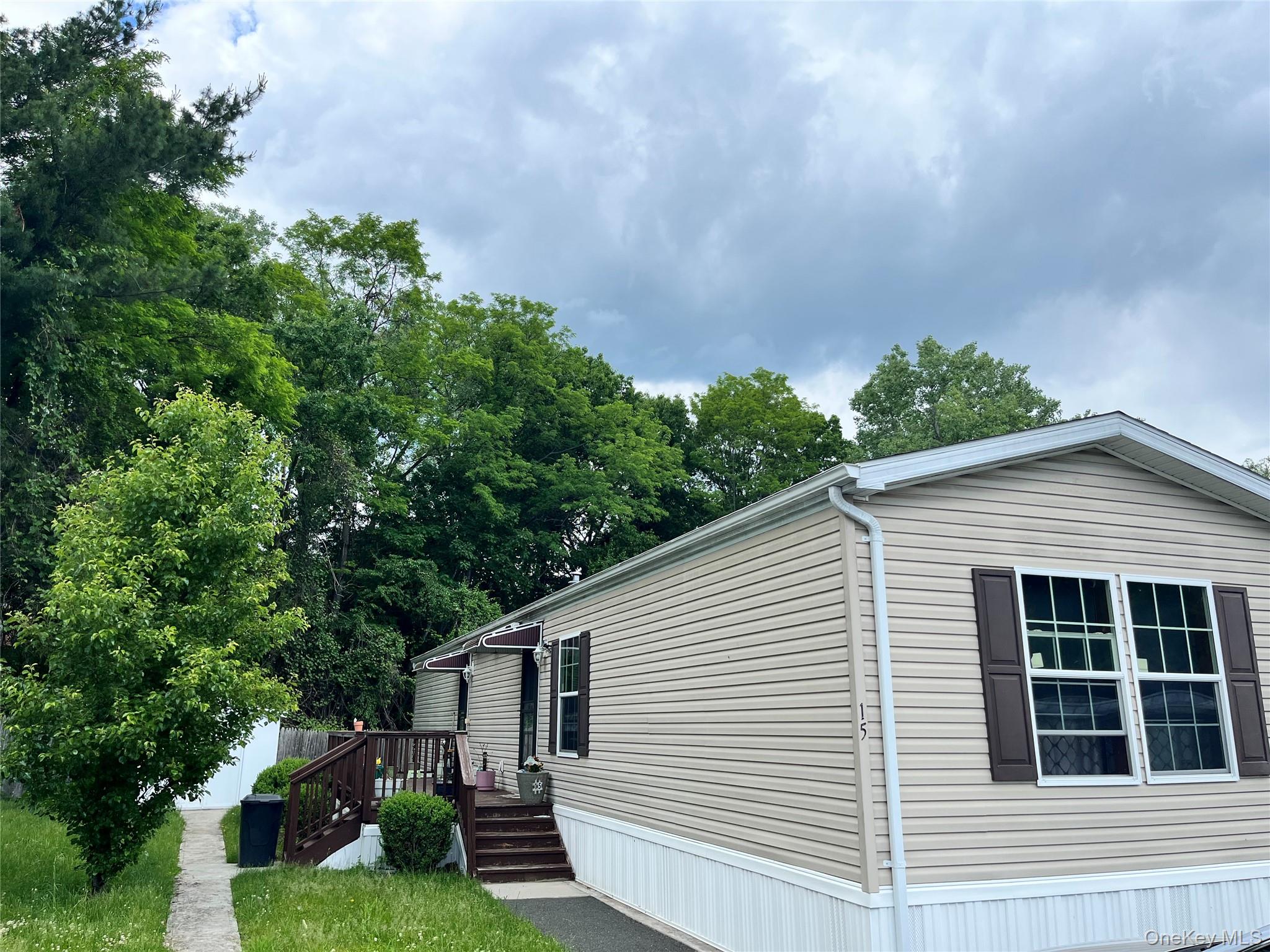 15 Kimberly – For Sale