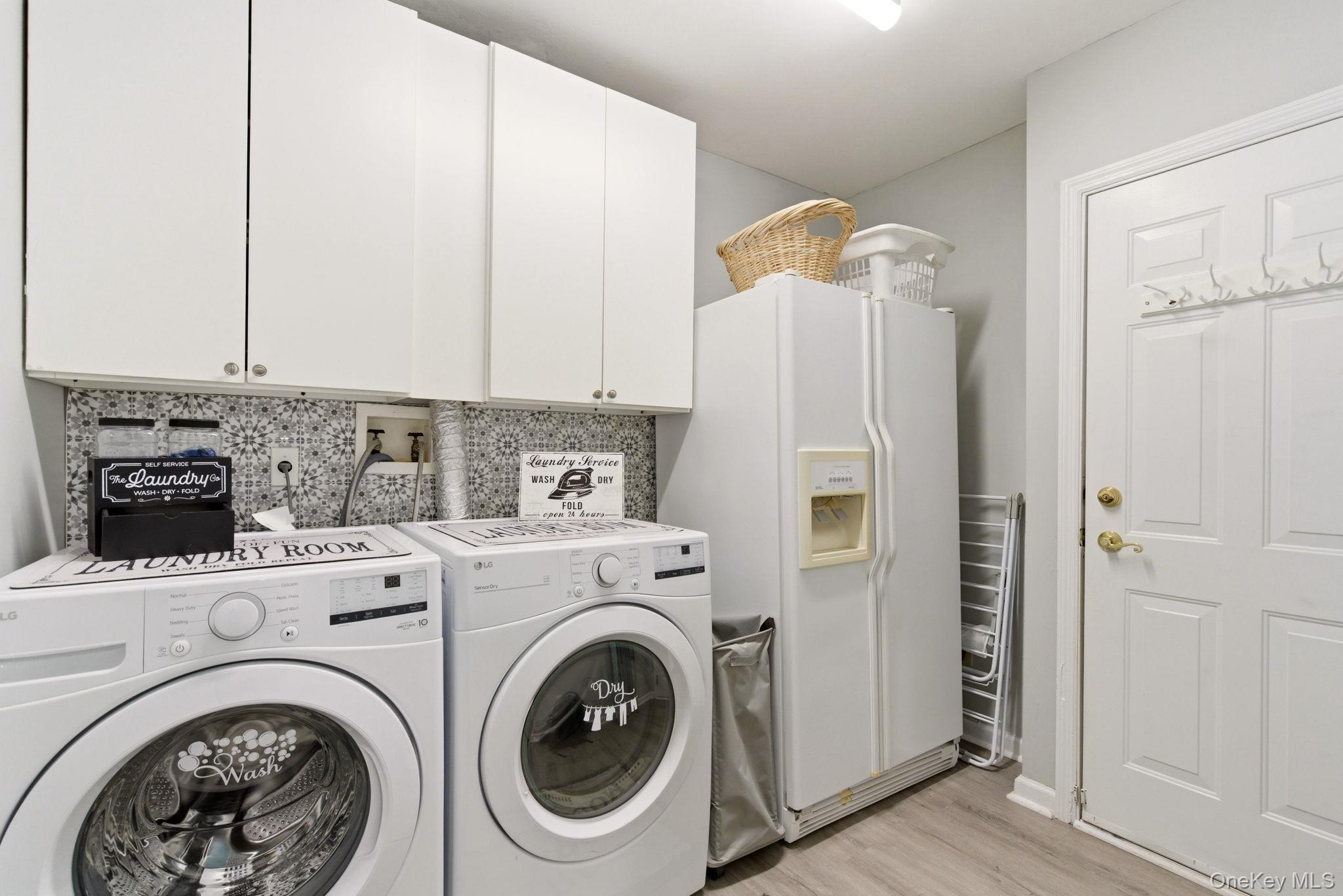 1 Robert Lane – For Sale photo 15