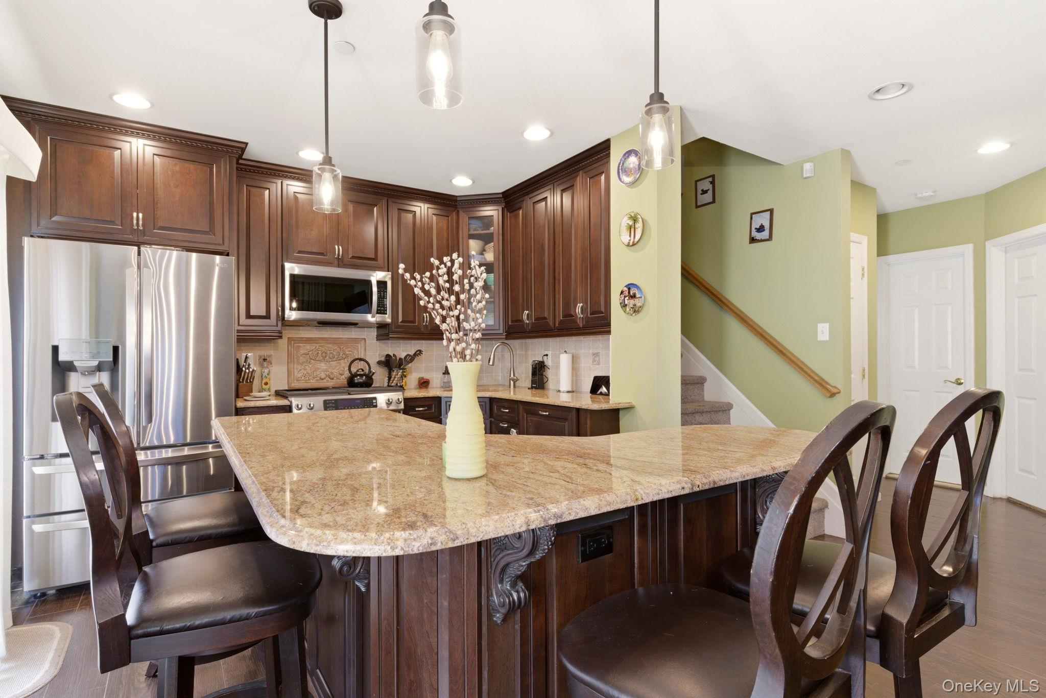 1 Robert Lane – For Sale photo 9