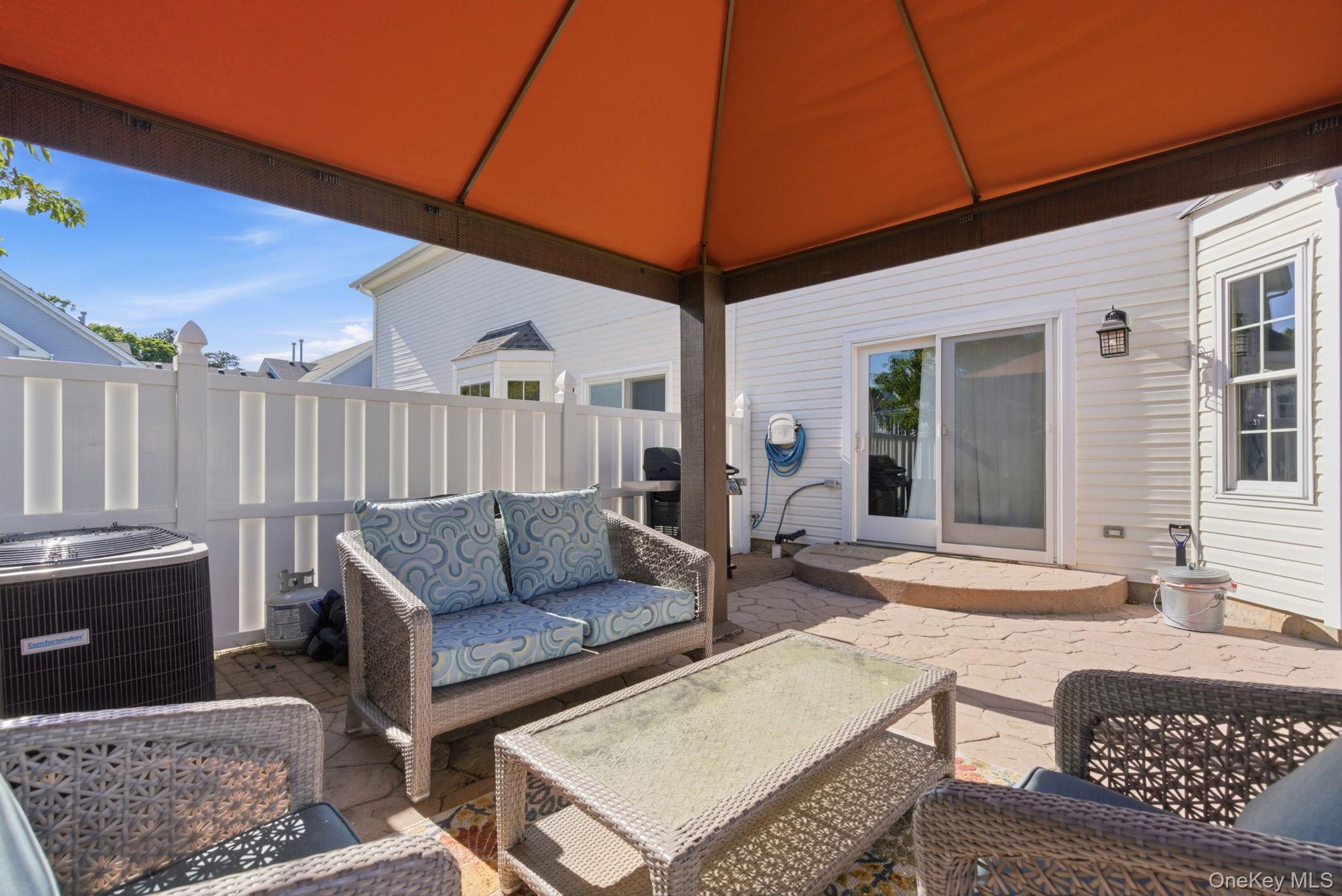 1 Robert Lane – For Sale photo 25