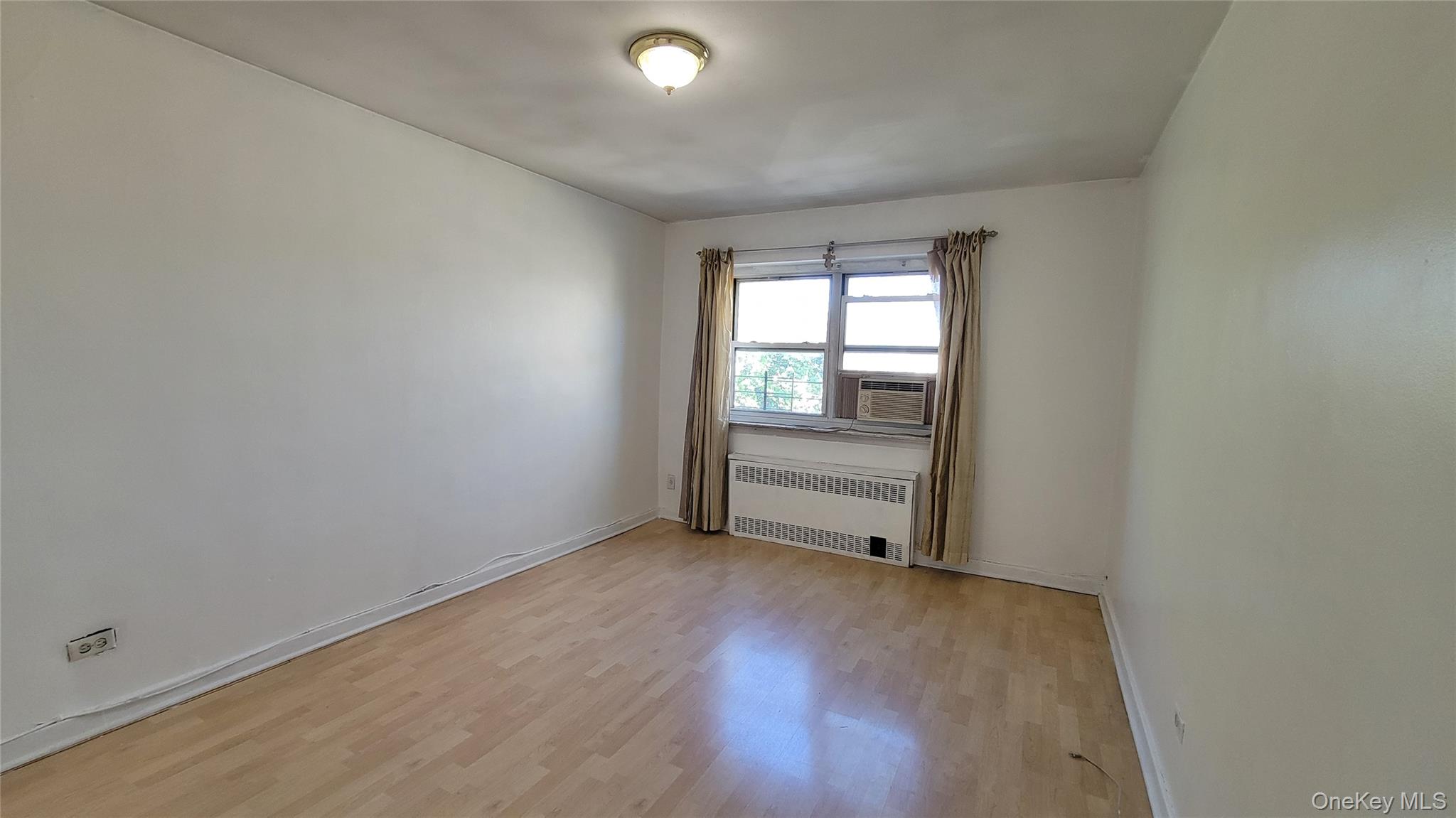 66-10 111 Street, Unit 3B photo 10