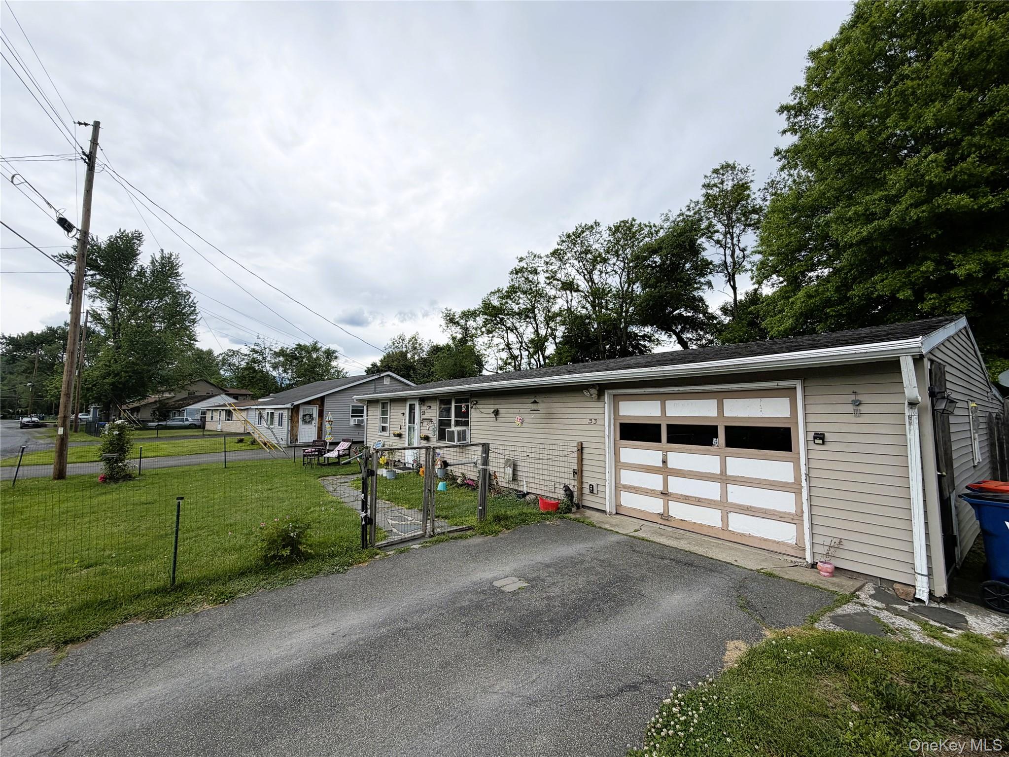 33 Plattekill Drive – For Sale photo 4