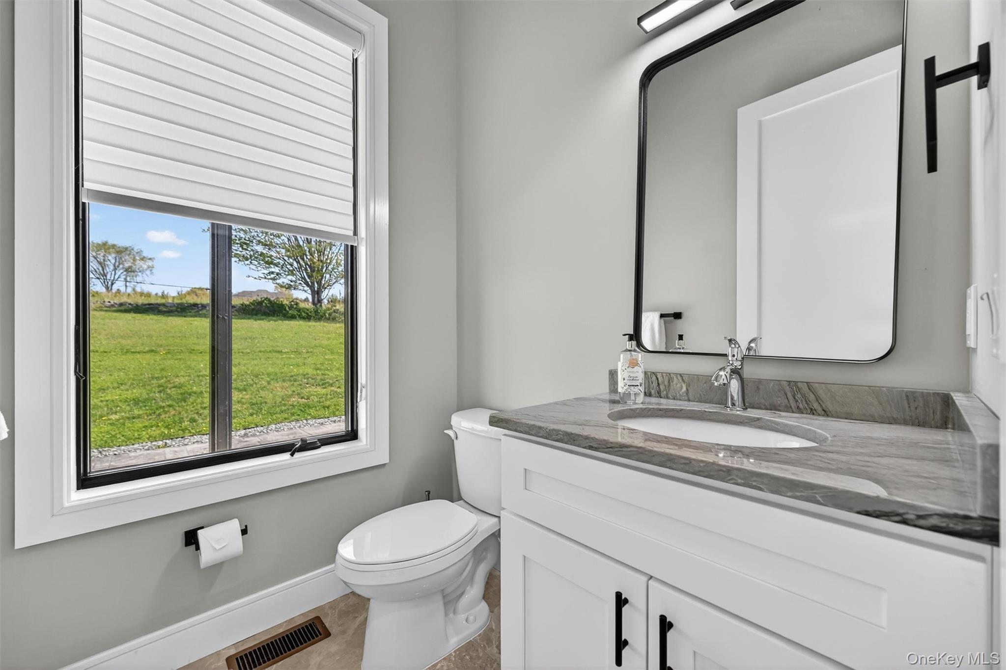 15 White Tail Drive – For Sale photo 12
