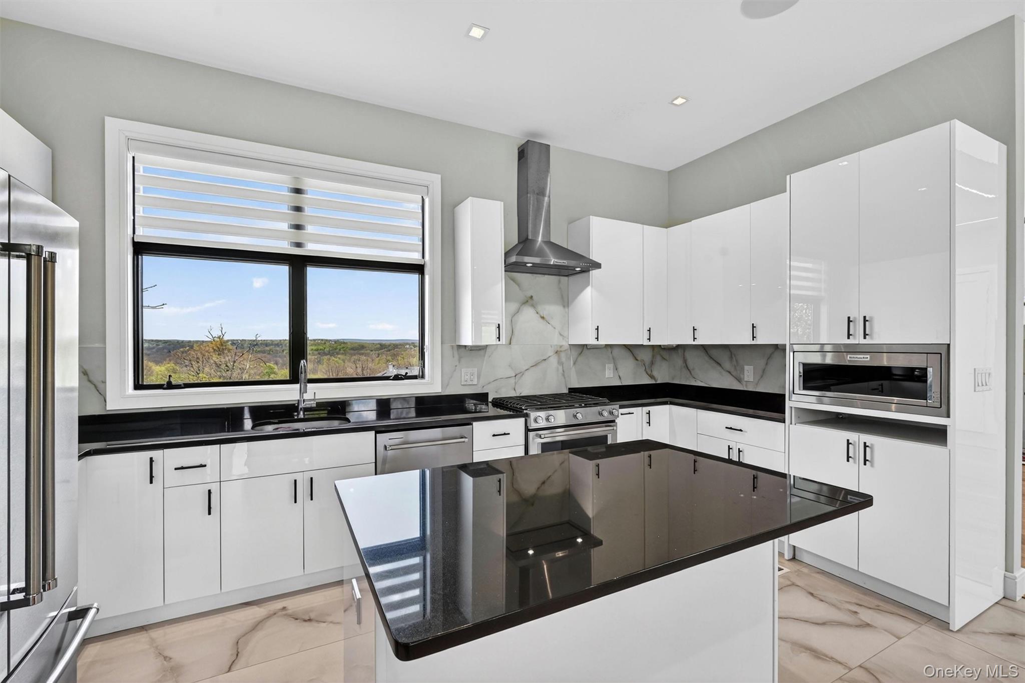 15 White Tail Drive – For Sale photo 9