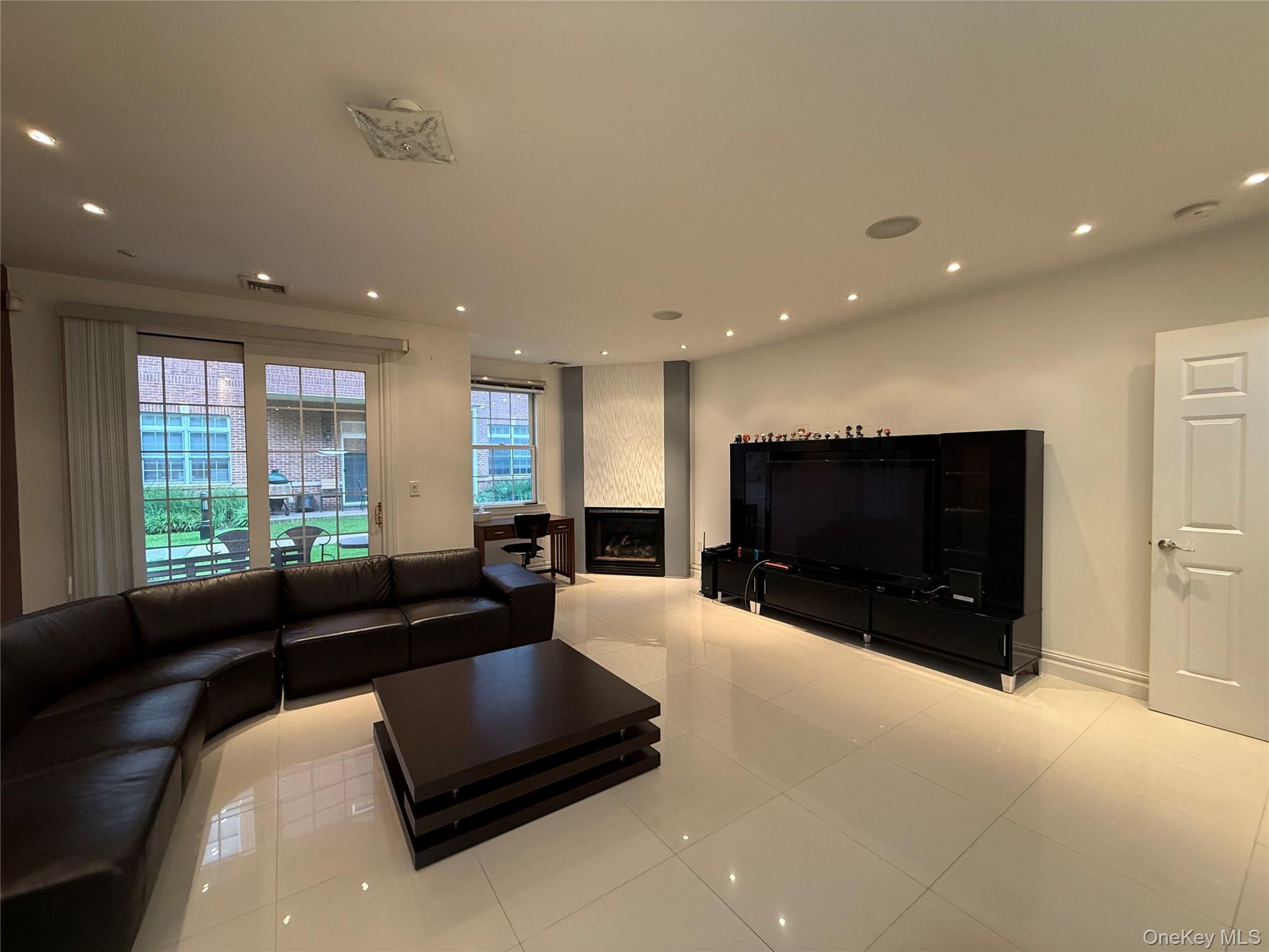 40 Portico Place – For Sale photo 6