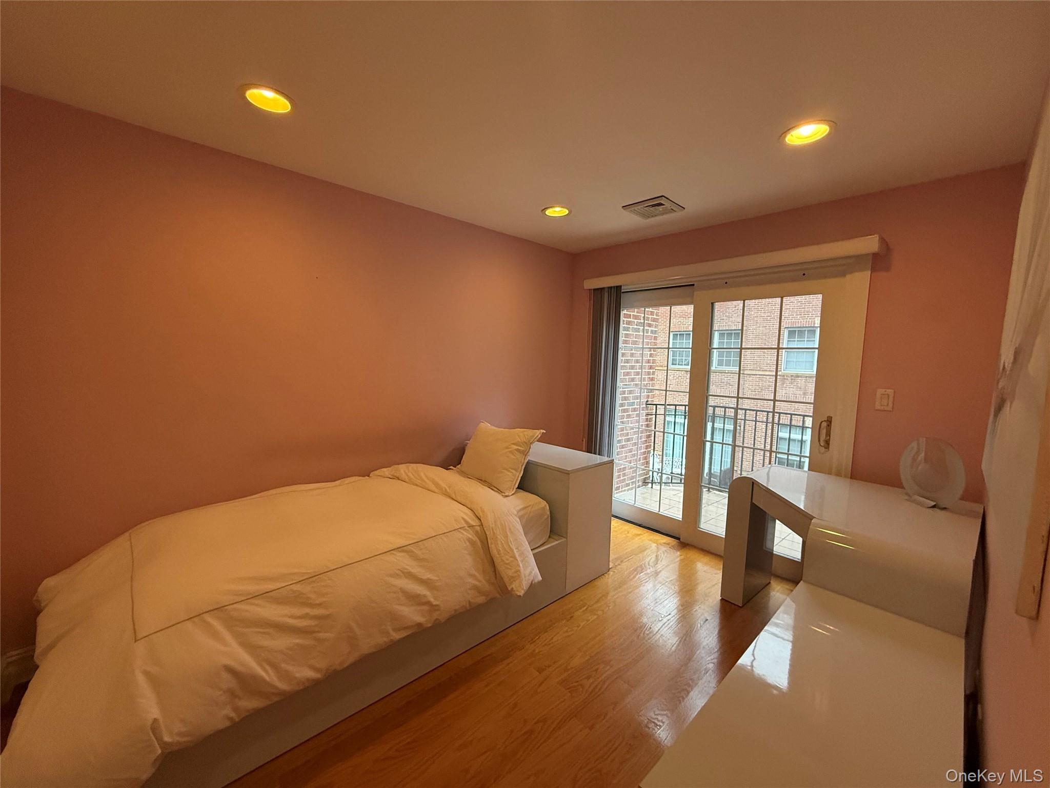40 Portico Place – For Sale photo 8
