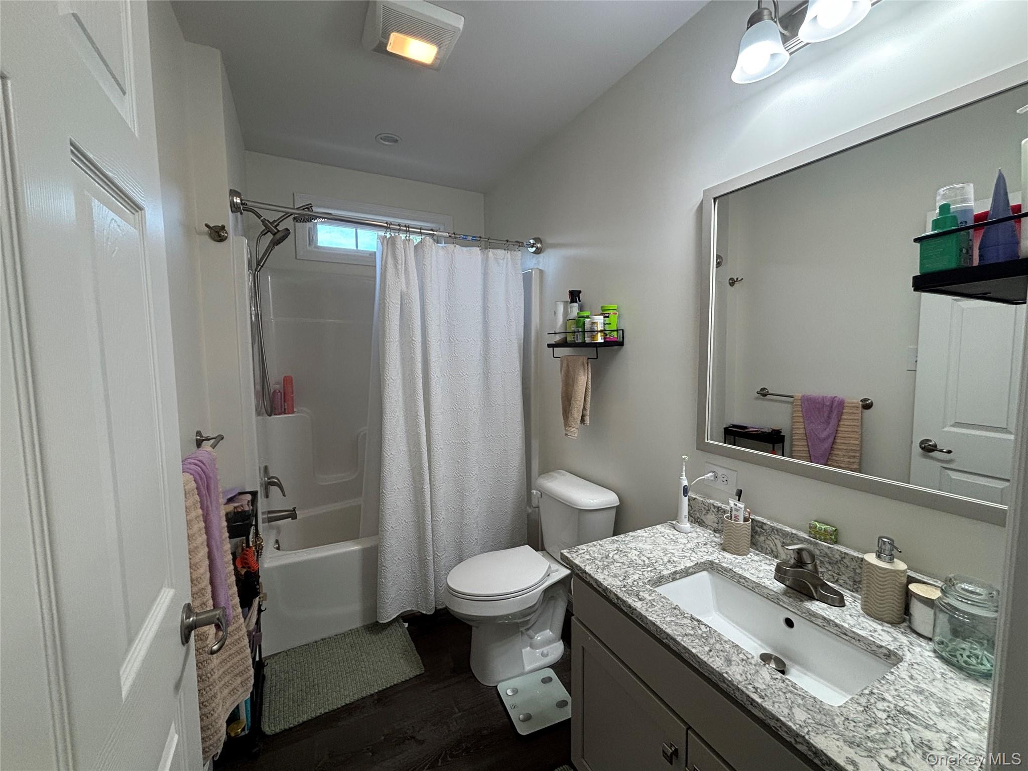 1661 Old Country Road, Unit 563 photo 19