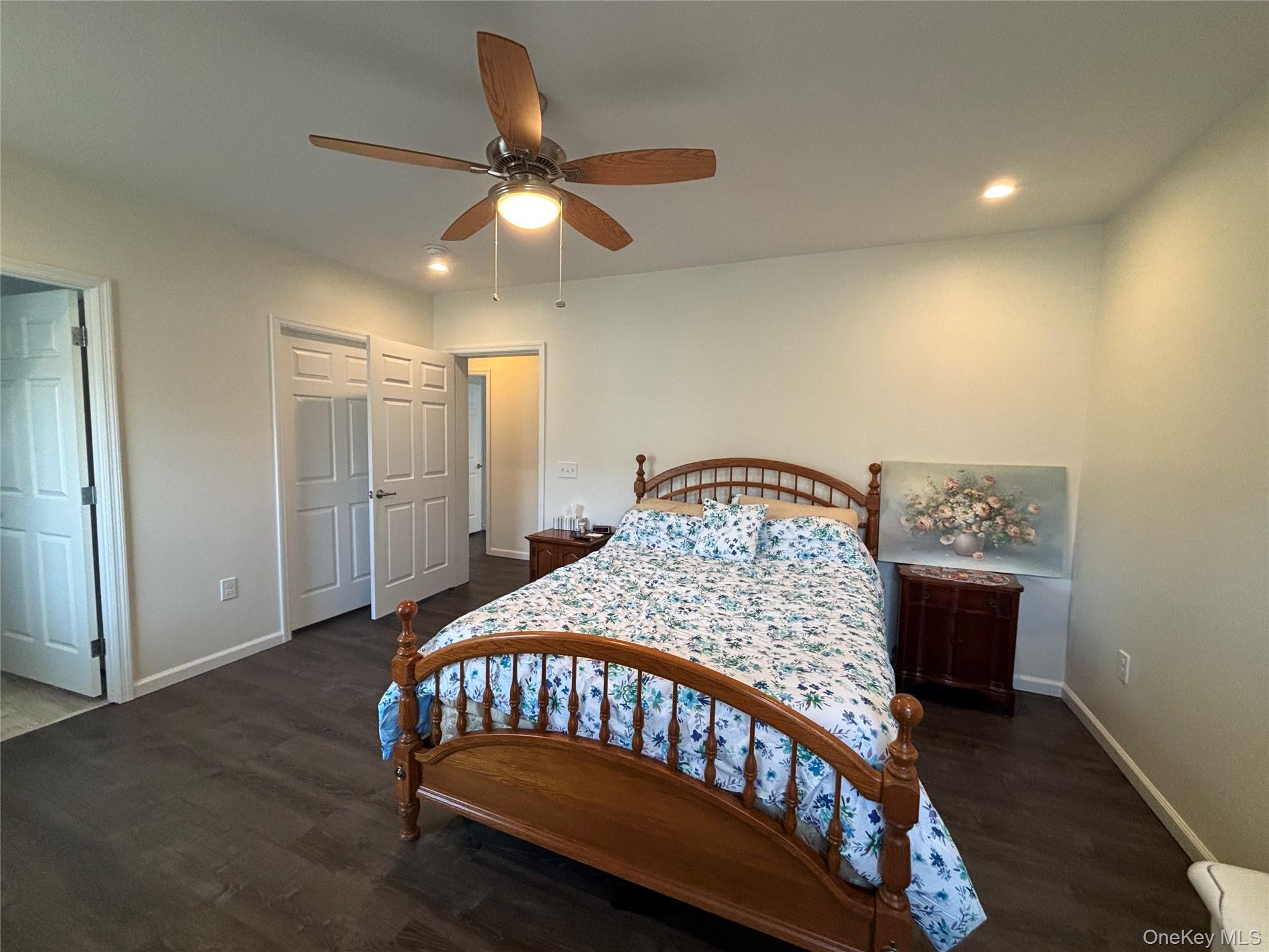 1661 Old Country Road, Unit 563 photo 31