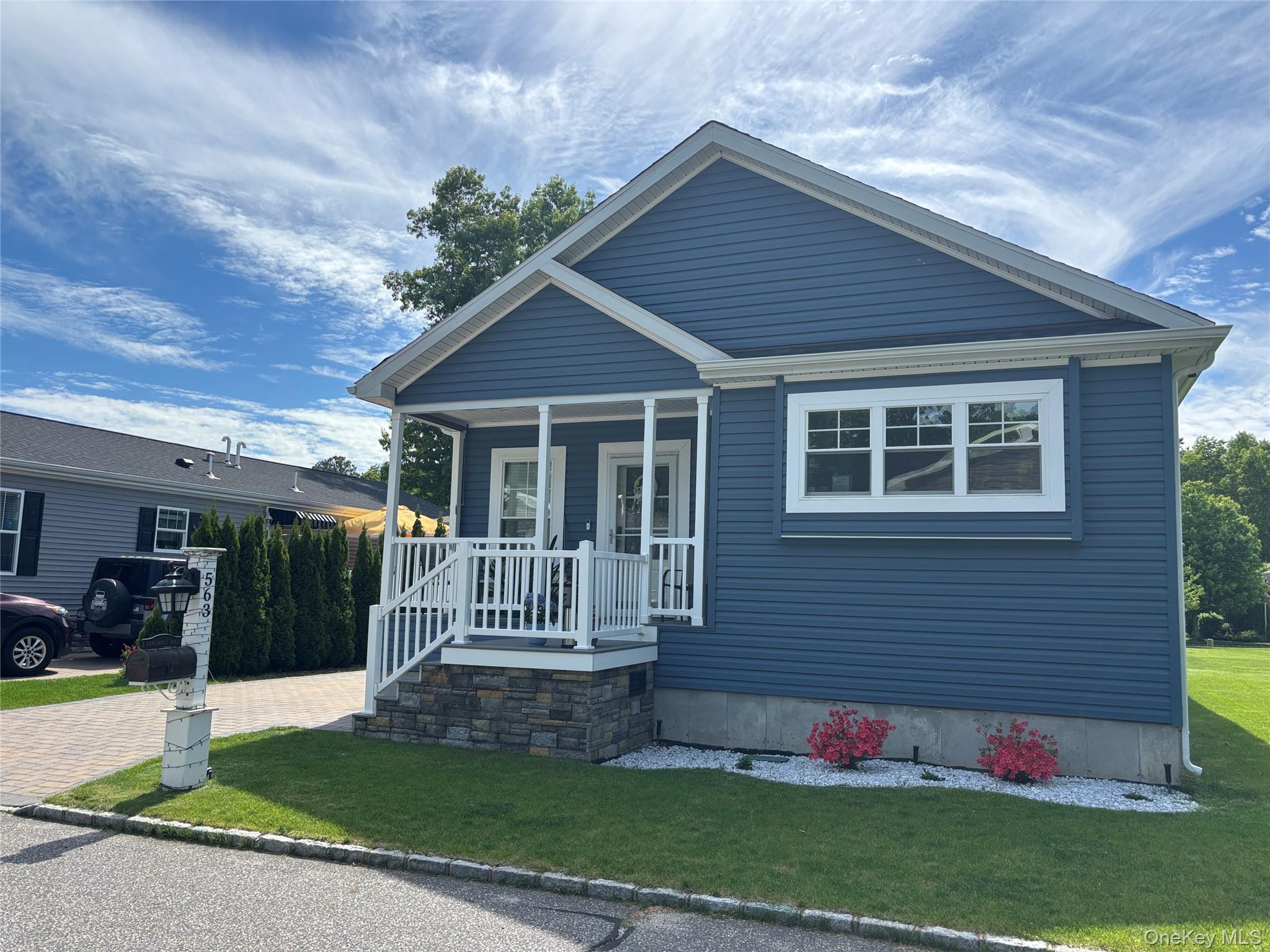1661 Old Country Road, Unit 563 photo 3