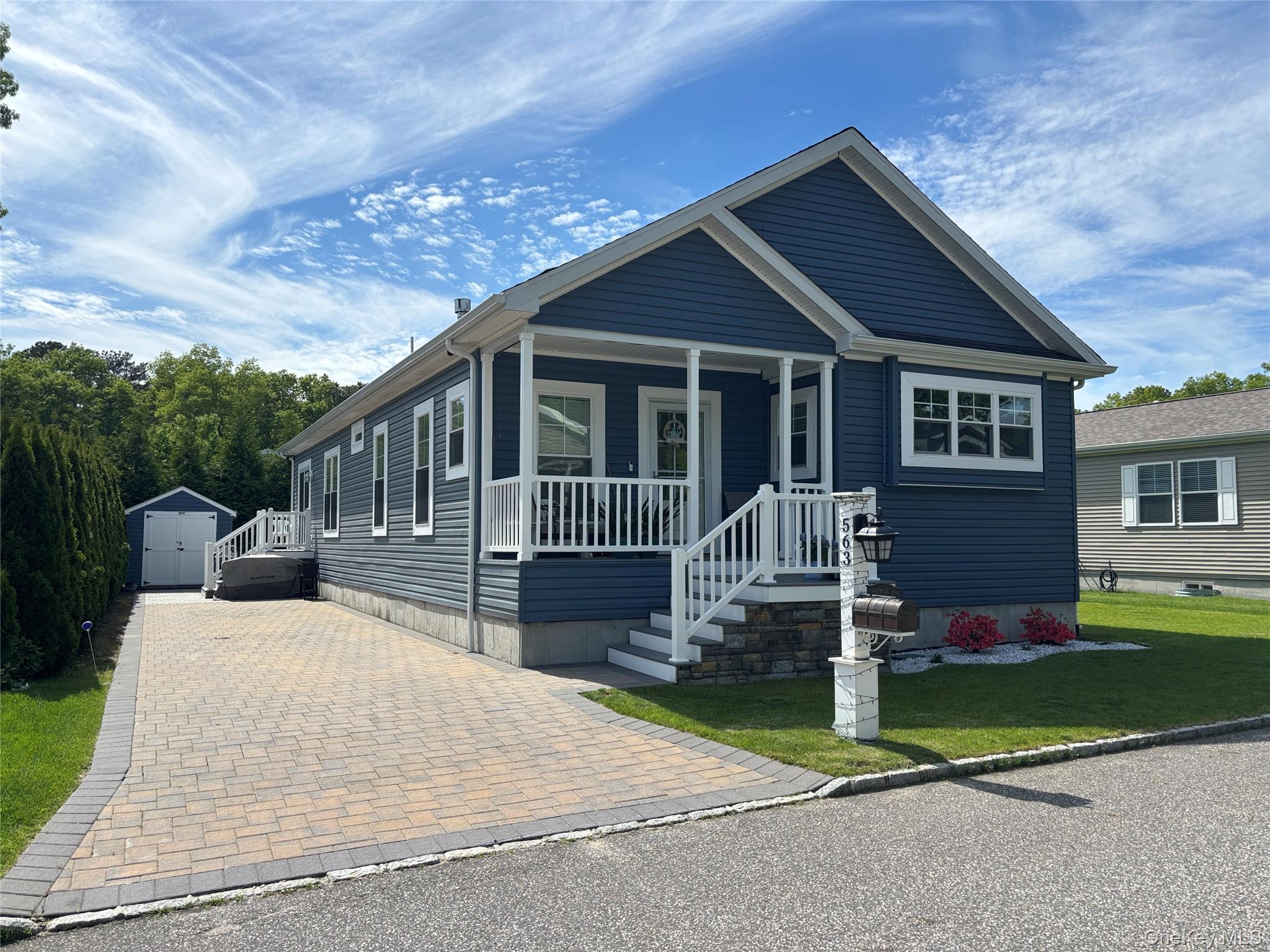 1661 Old Country Road, Unit 563 photo 2