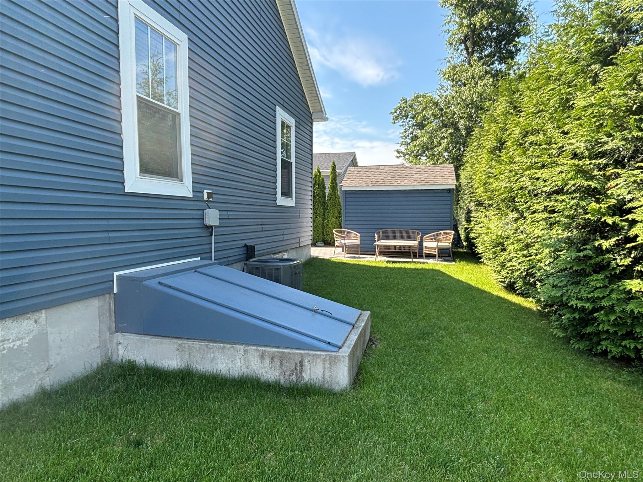 1661 Old Country Road, Unit 563 photo 37