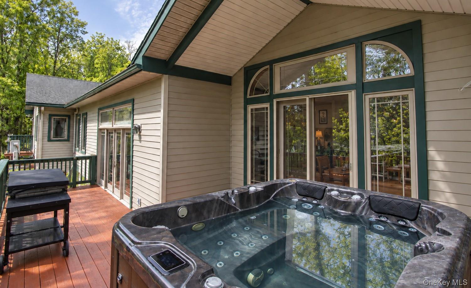 22 Noble Street – For Sale photo 4