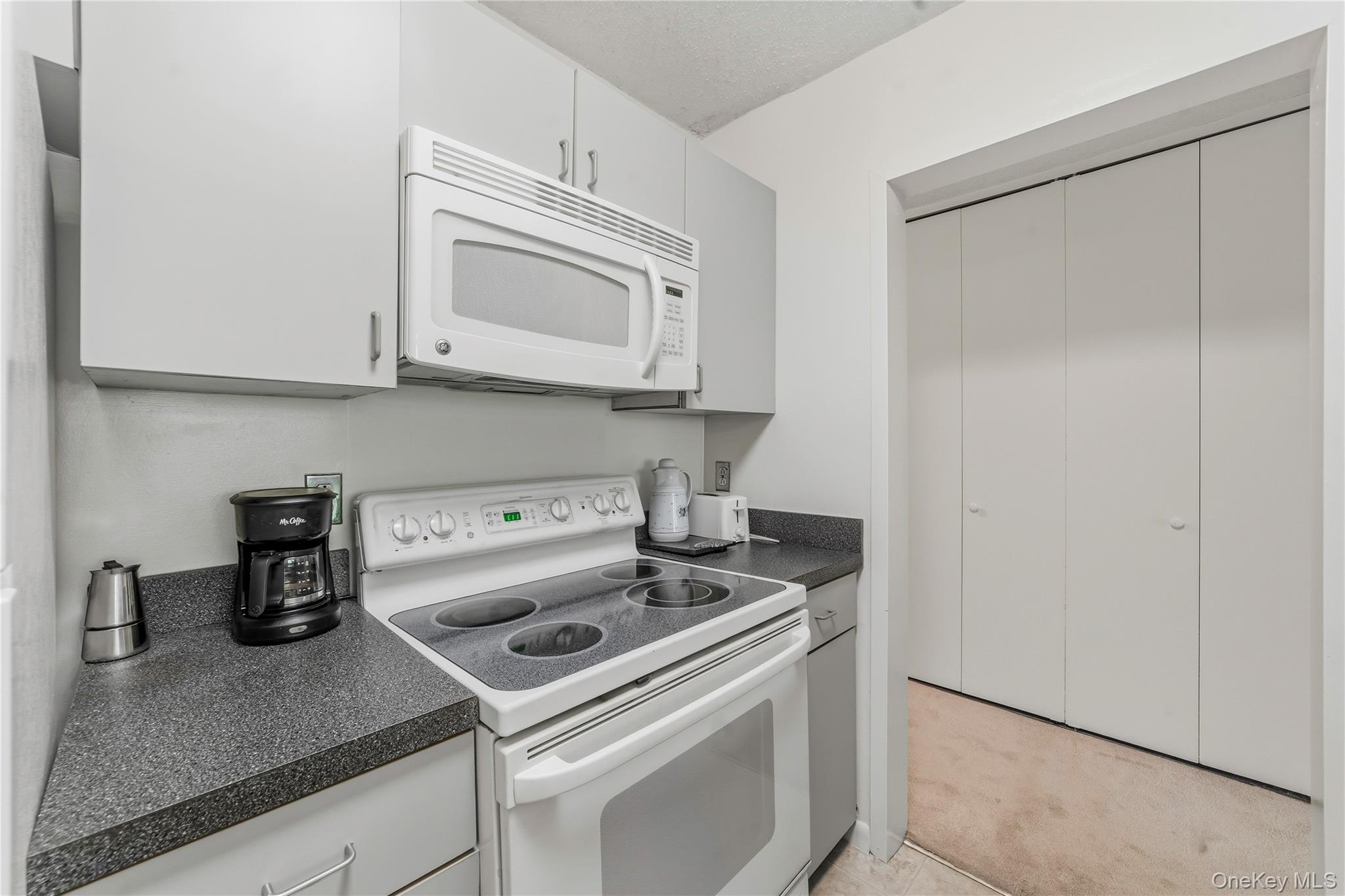 25 Rockledge Avenue, Unit 801 photo 14
