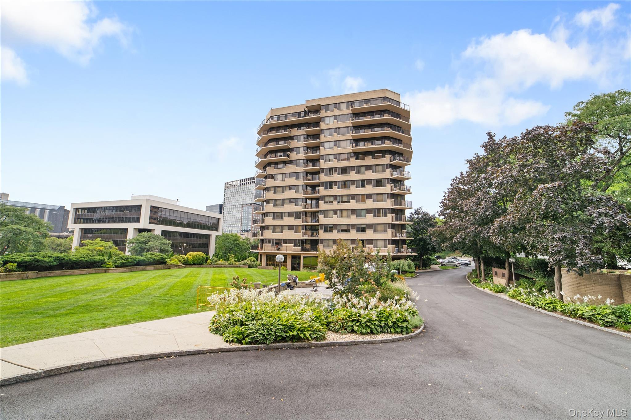 25 Rockledge Avenue, Unit 801