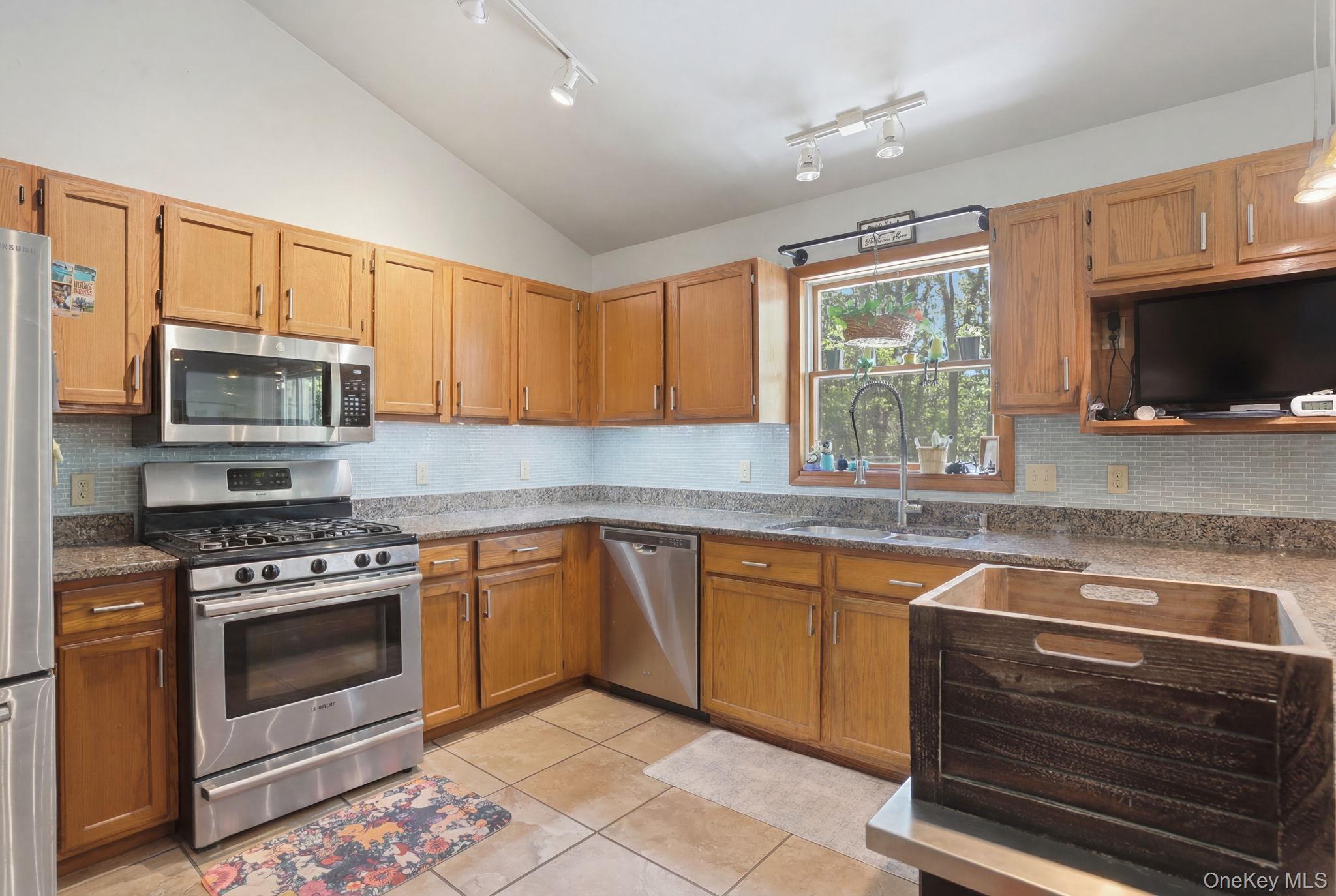 163 Van Keuren Avenue – For Sale photo 6