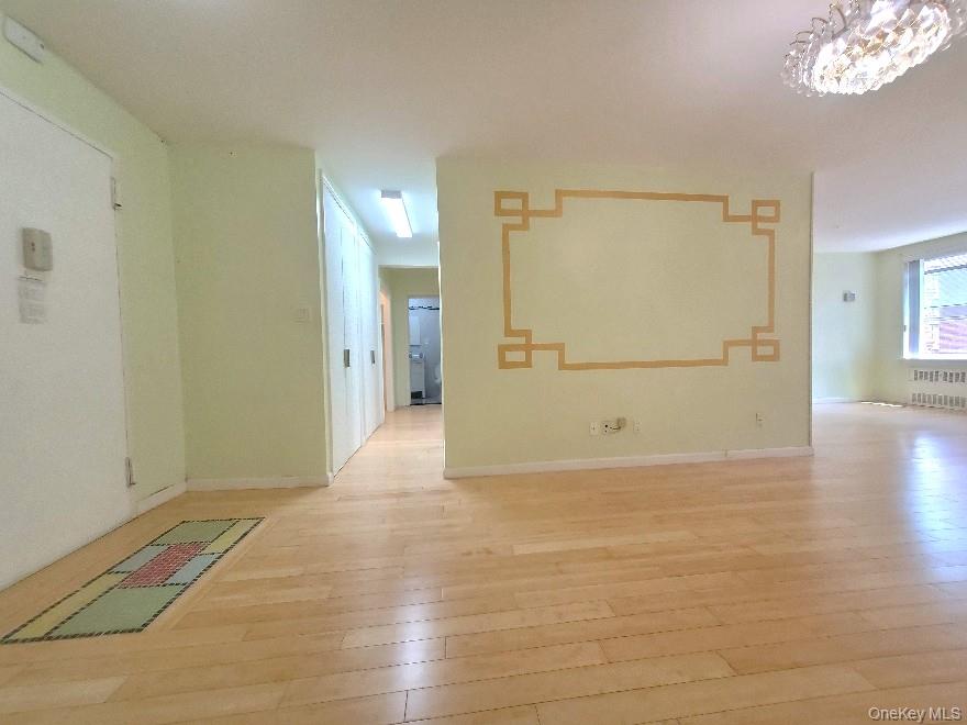 142-05 Roosevelt Avenue, Unit 415 photo 3