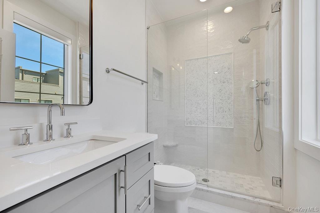 324 Horseman Boulevard – For Sale photo 34