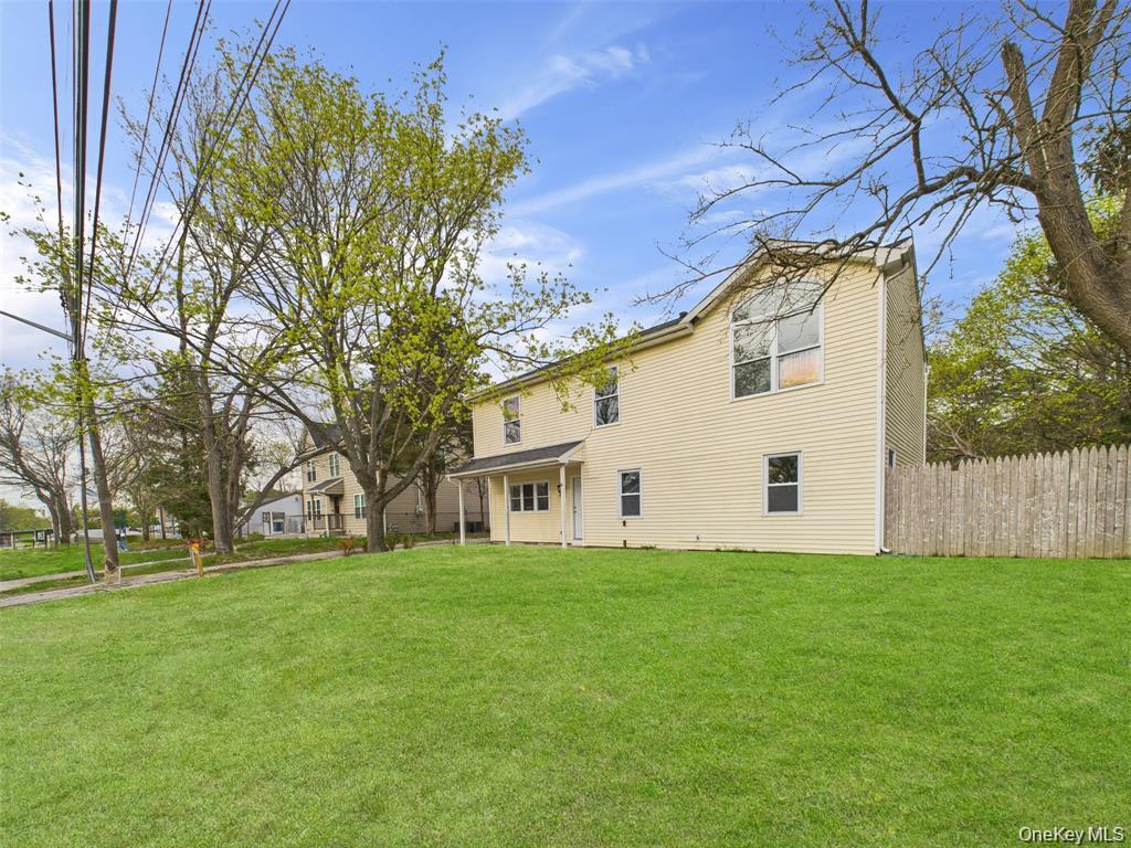 613 Bourdois Avenue – For Sale photo 3