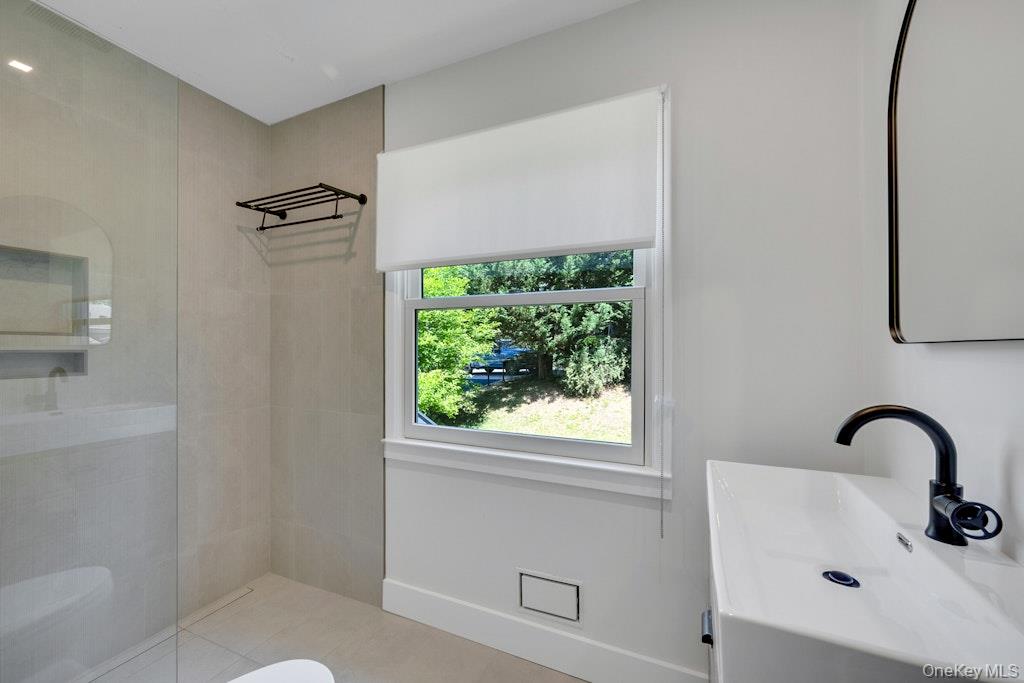 35 Walden Road – For Sale photo 37