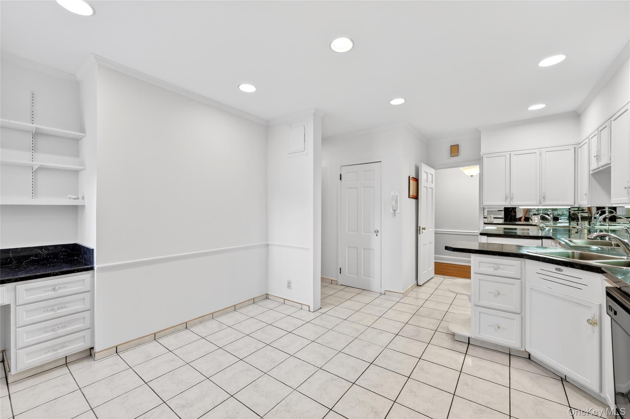 10 Brooklands, Unit 5H photo 9