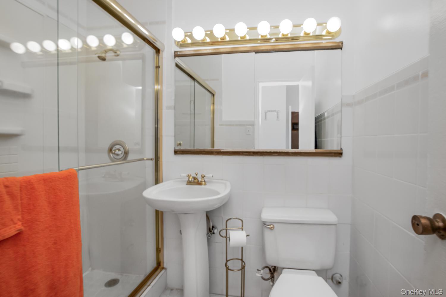 2500 Johnson Avenue, Unit 1L photo 11