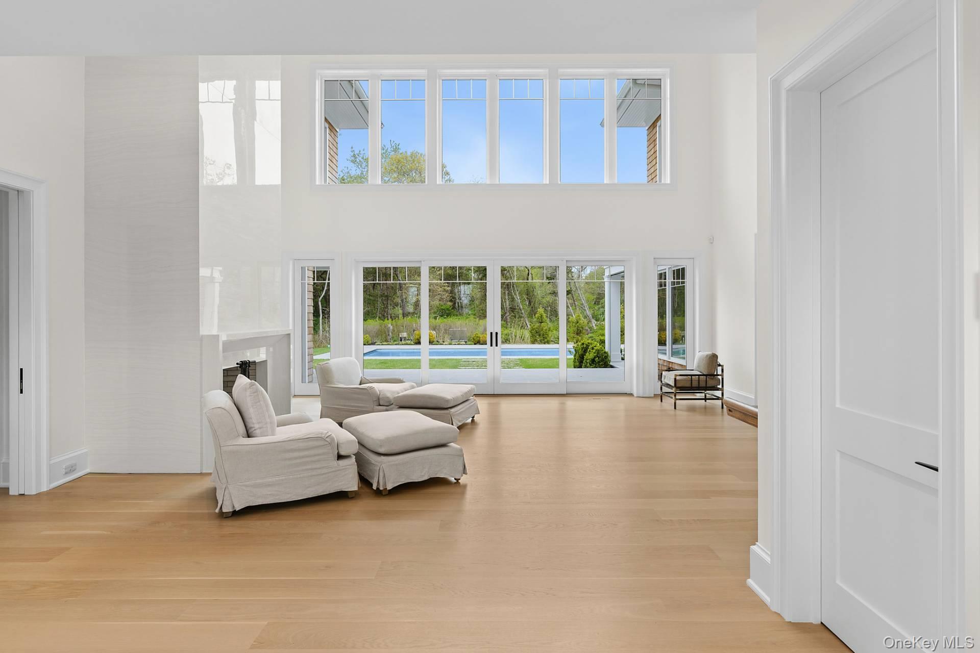 25 Fresh Pond Road – For Rent photo 10