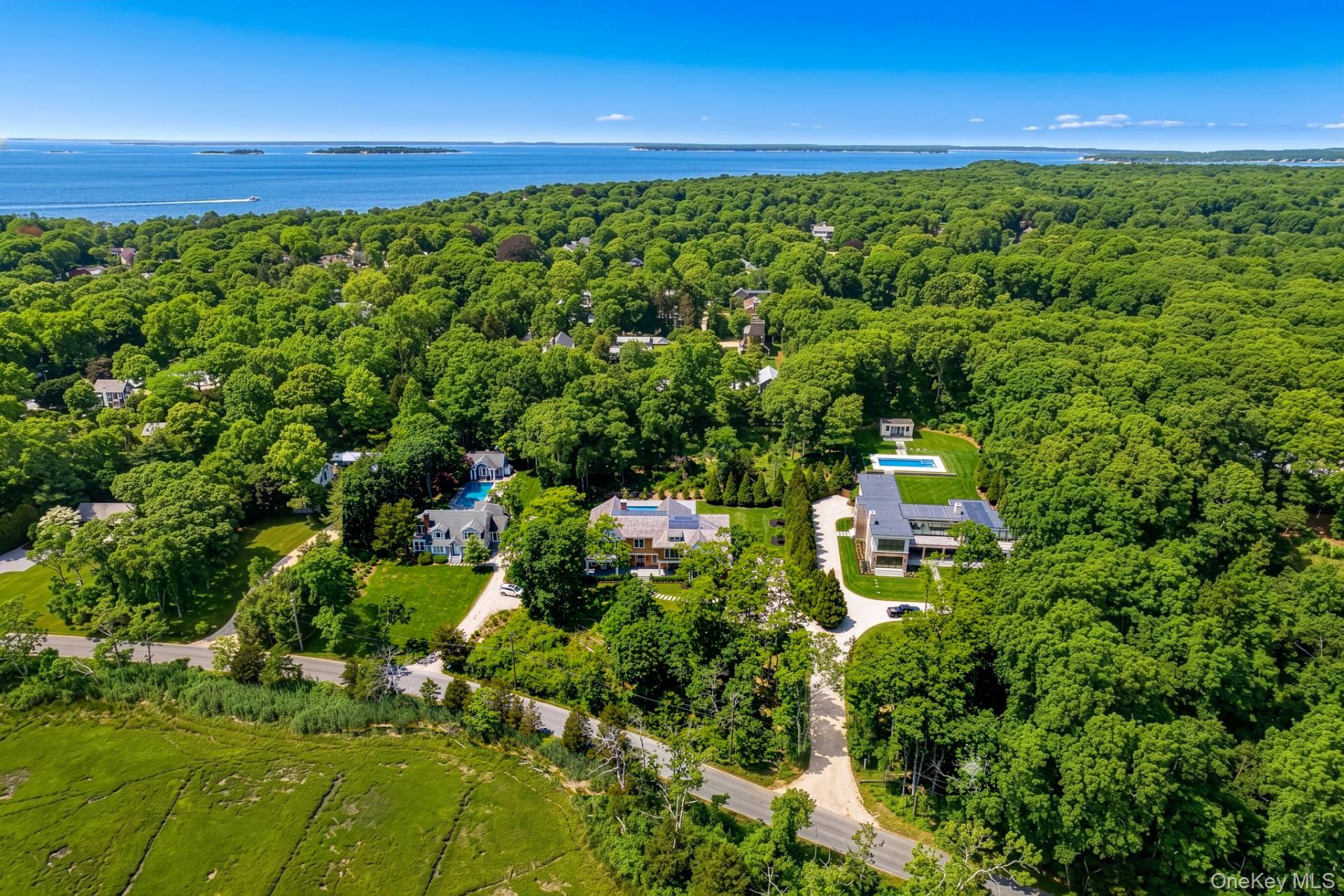 25 Fresh Pond Road – For Rent photo 39