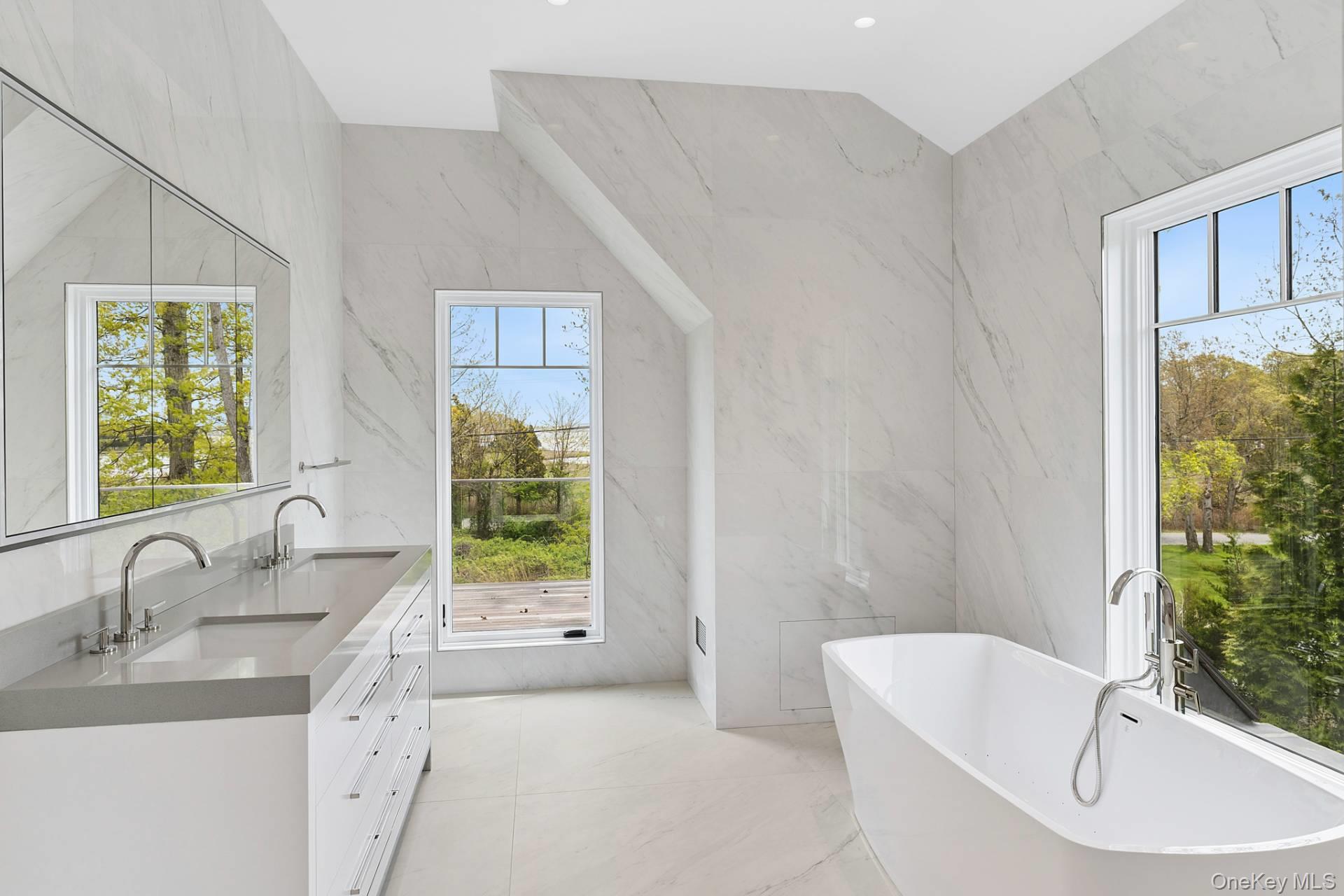 25 Fresh Pond Road – For Rent photo 35