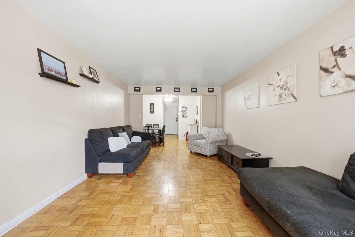 4320 Van Cortlandt East Park, Unit 1J photo 16