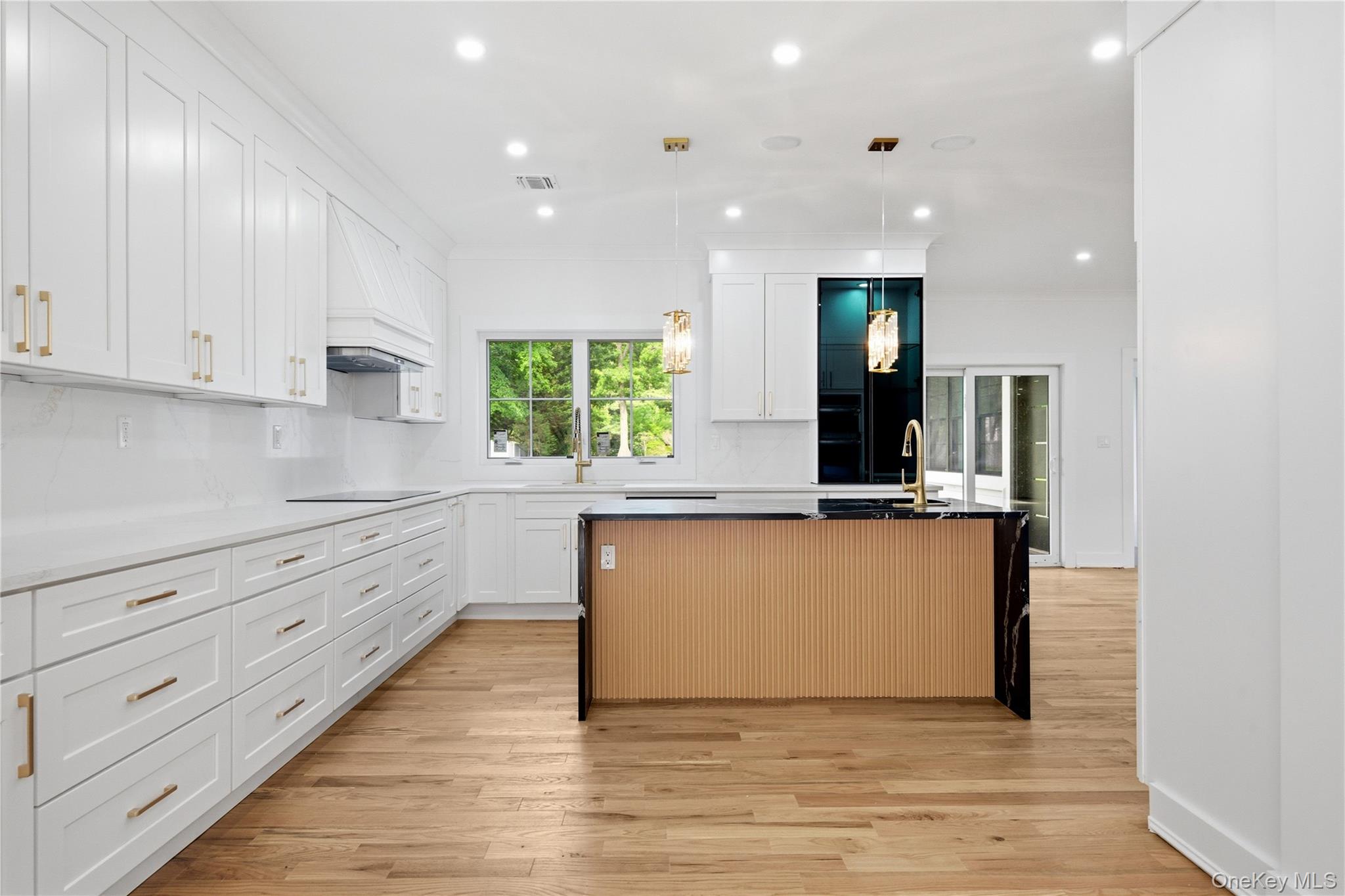 1130 Carlls Straight Path – For Sale photo 13