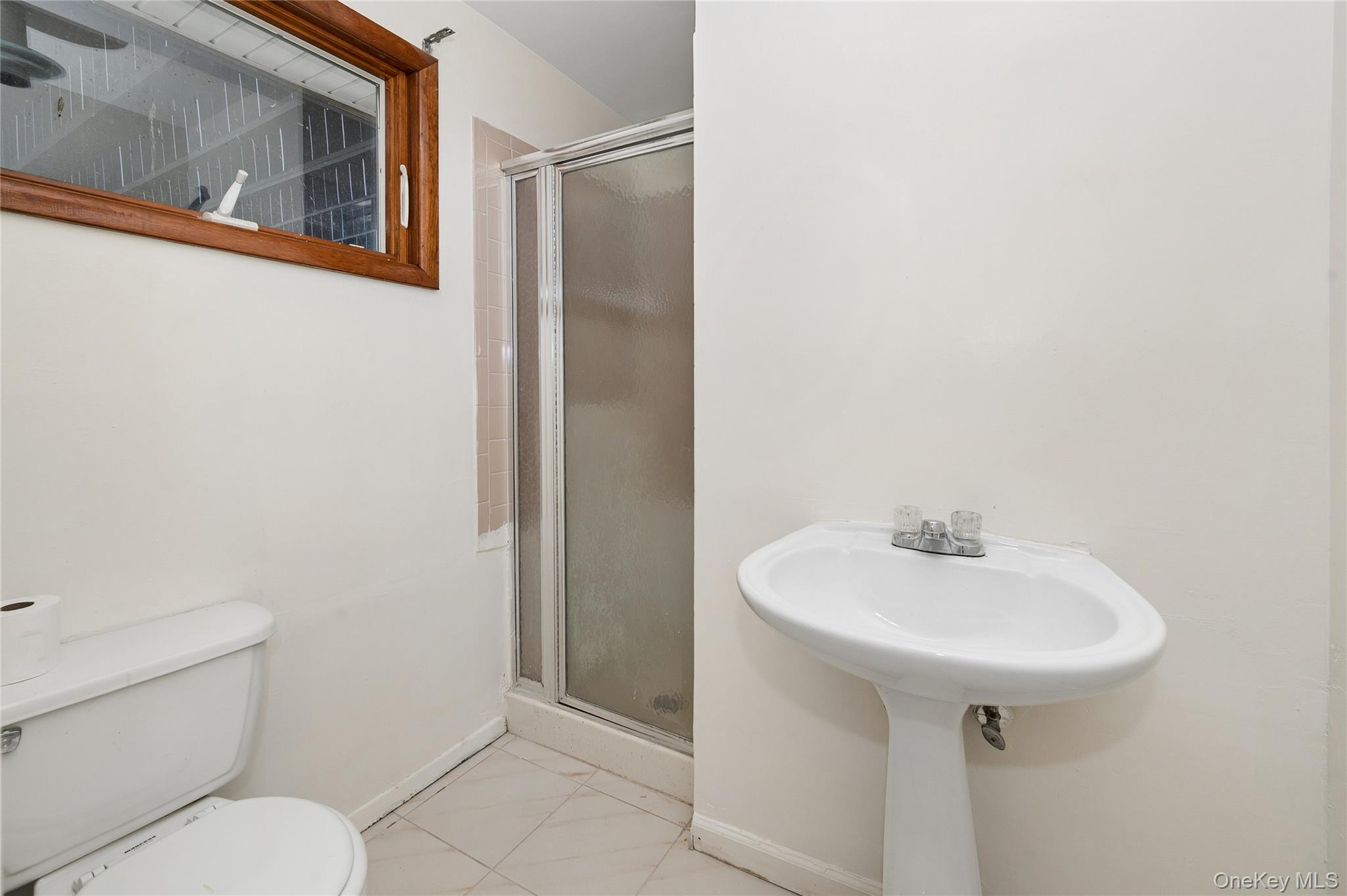2625 Riverside Drive – For Sale photo 14