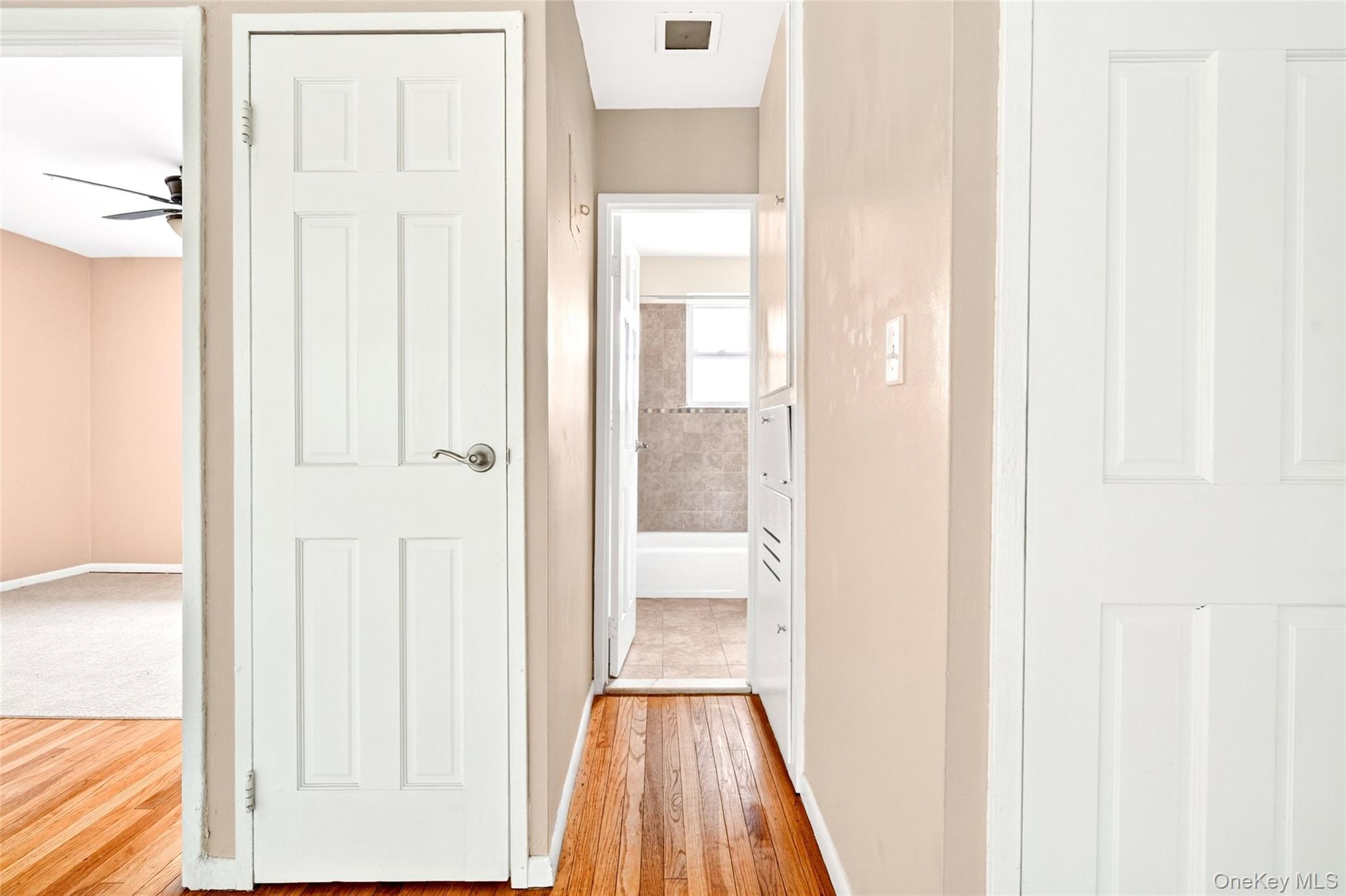 160 Centre Avenue, Unit 3M photo 28