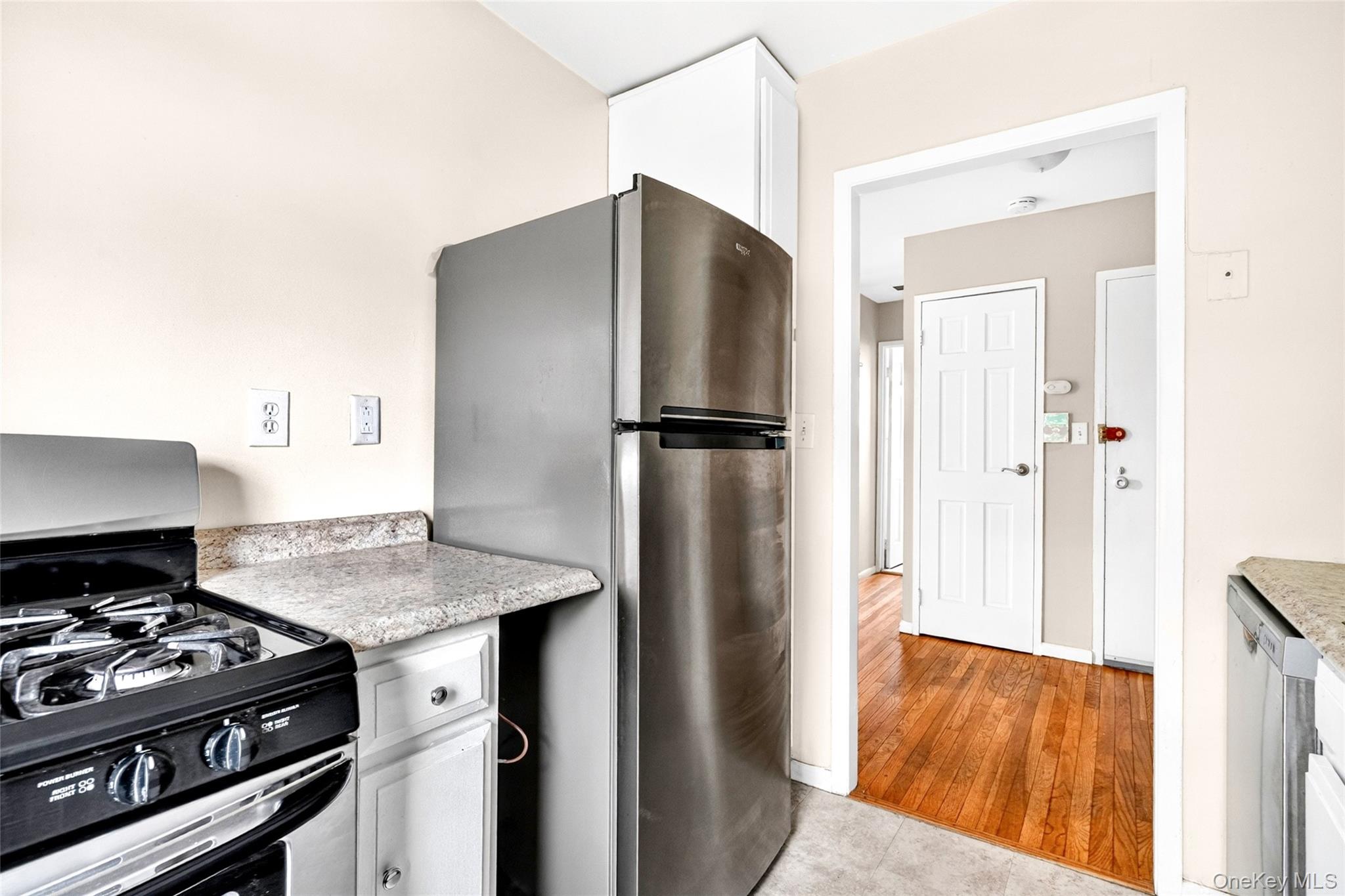 160 Centre Avenue, Unit 3M photo 16