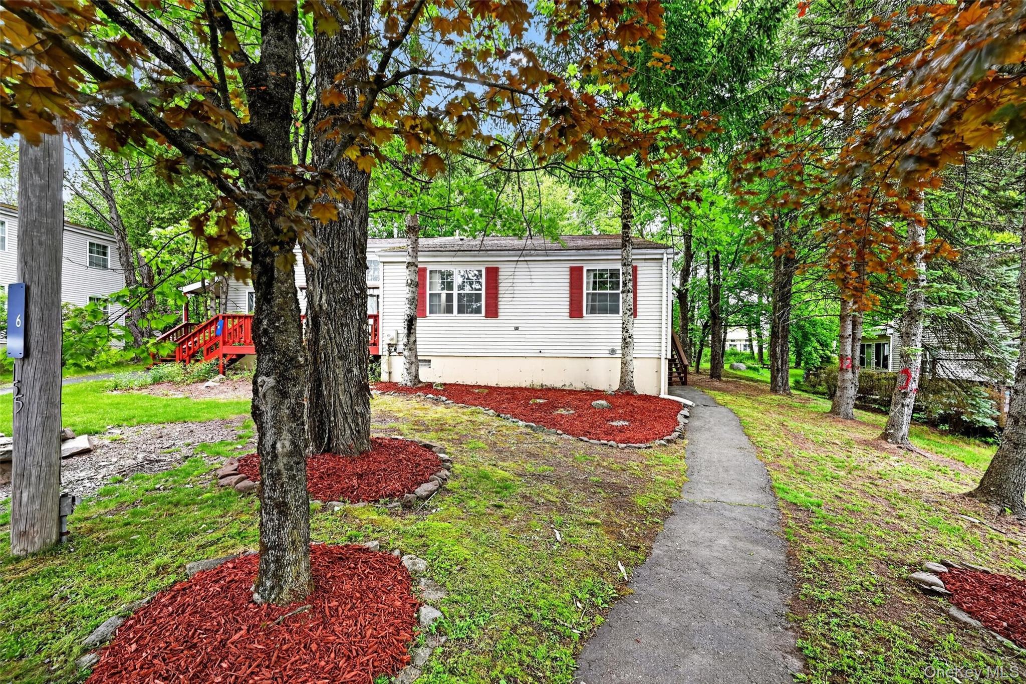 6 Summit Place – For Sale