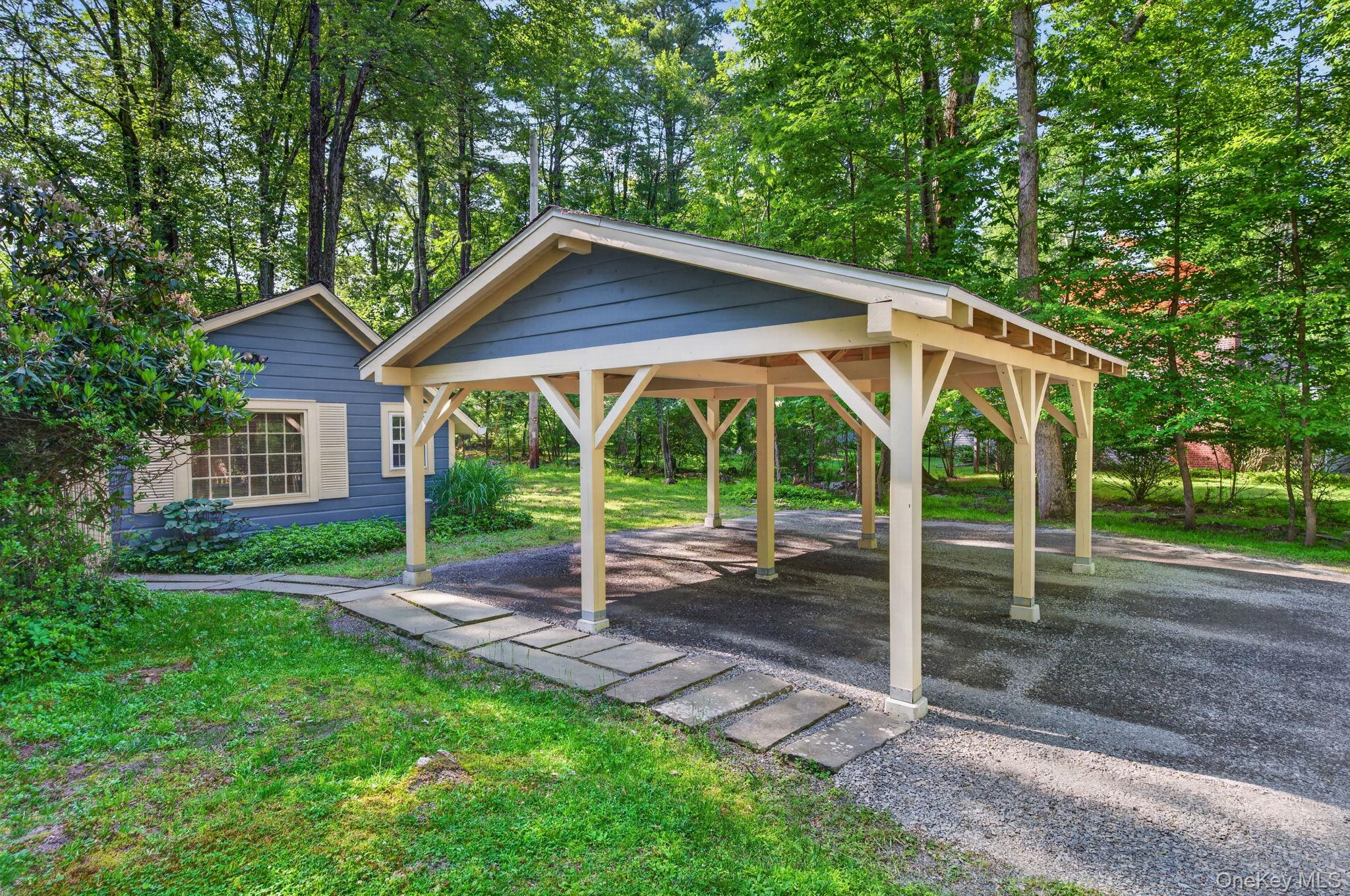 18 Playhouse Lane – For Sale photo 38