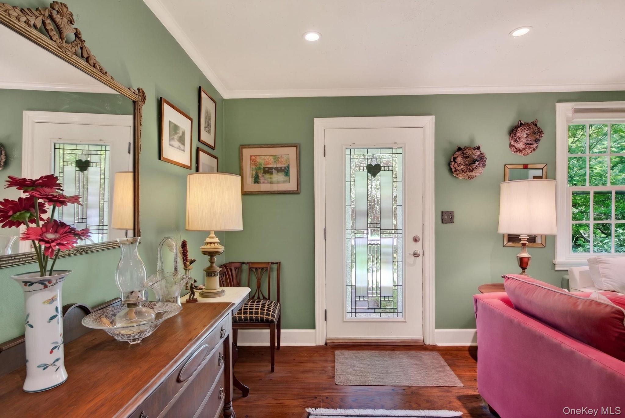 18 Playhouse Lane – For Sale photo 5