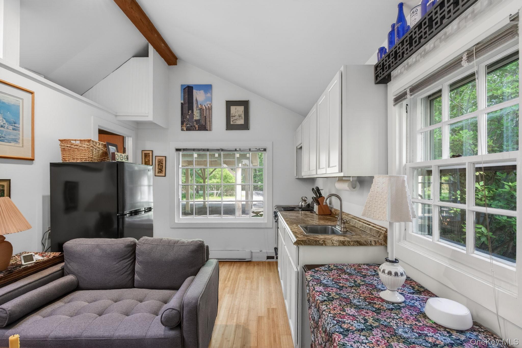 18 Playhouse Lane – For Sale photo 31