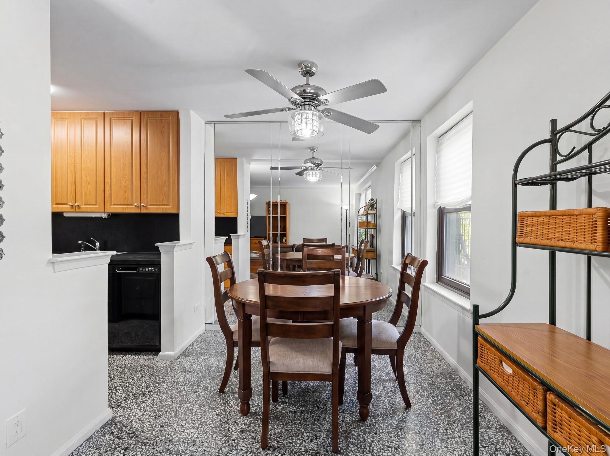 85-10 151 Avenue, Unit 2D photo 31