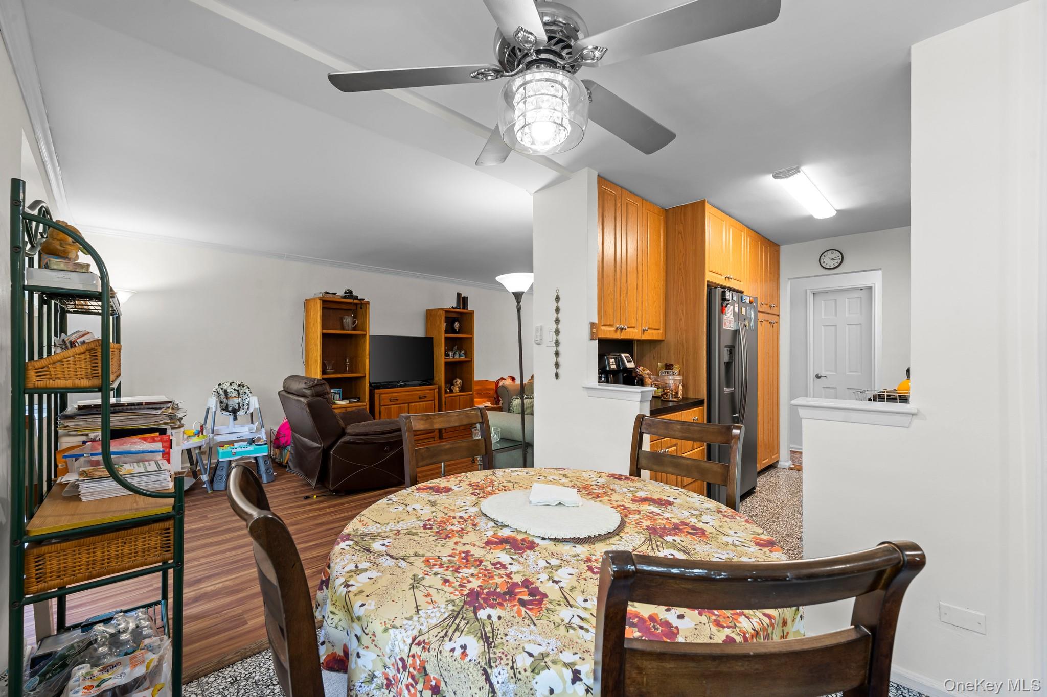 85-10 151 Avenue, Unit 2D photo 33